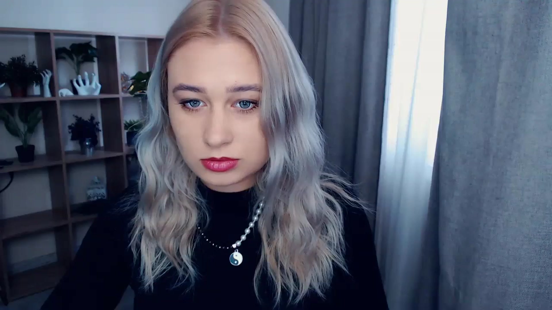 Gallery image thumbnail from Kukla_kolduna's myfreecams stream on, 10/15/2023, 11:45 image 3 of 20
