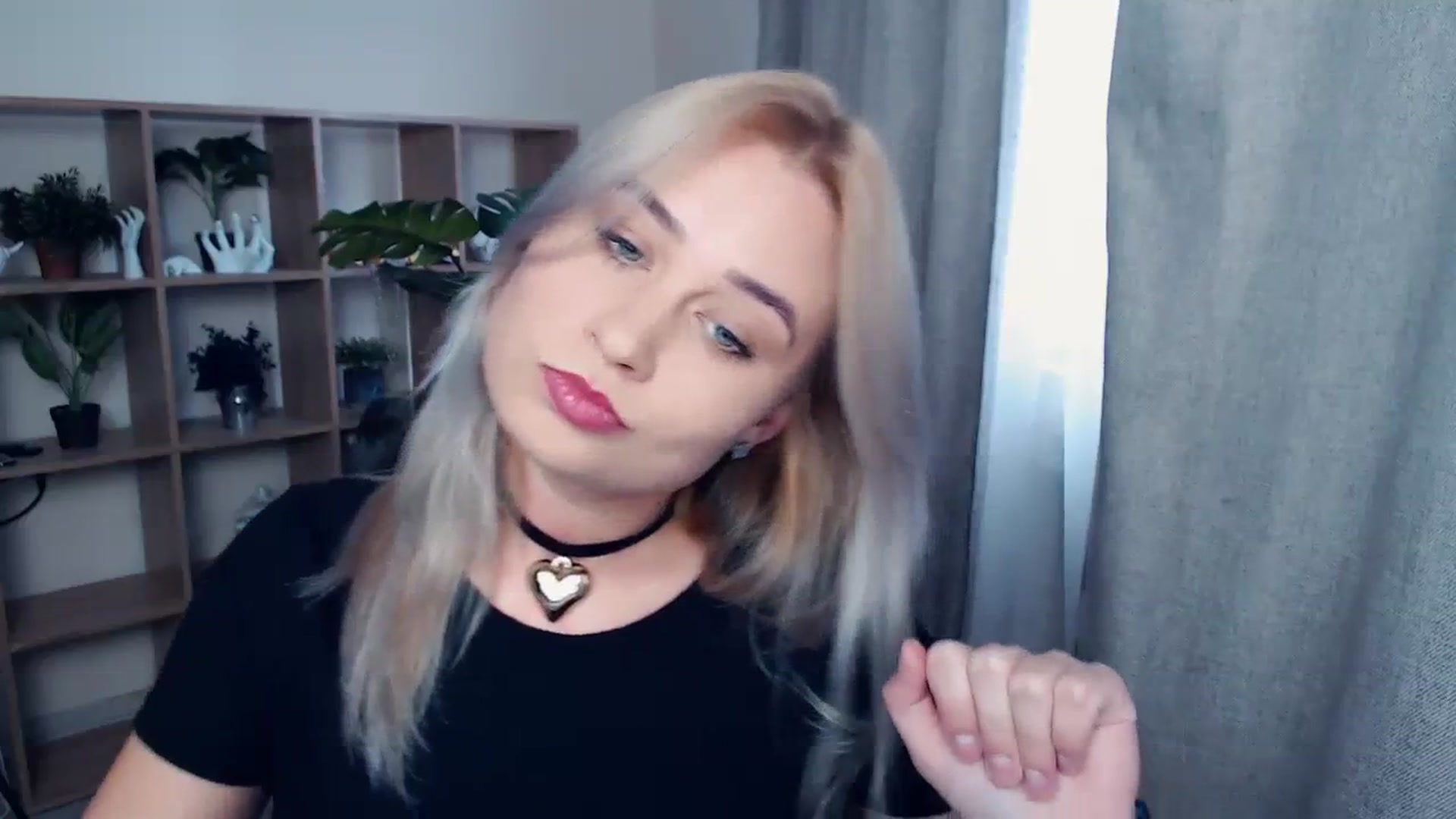 Gallery image thumbnail from Kukla_kolduna's myfreecams stream on, 10/20/2023, 13:14 image 11 of 20