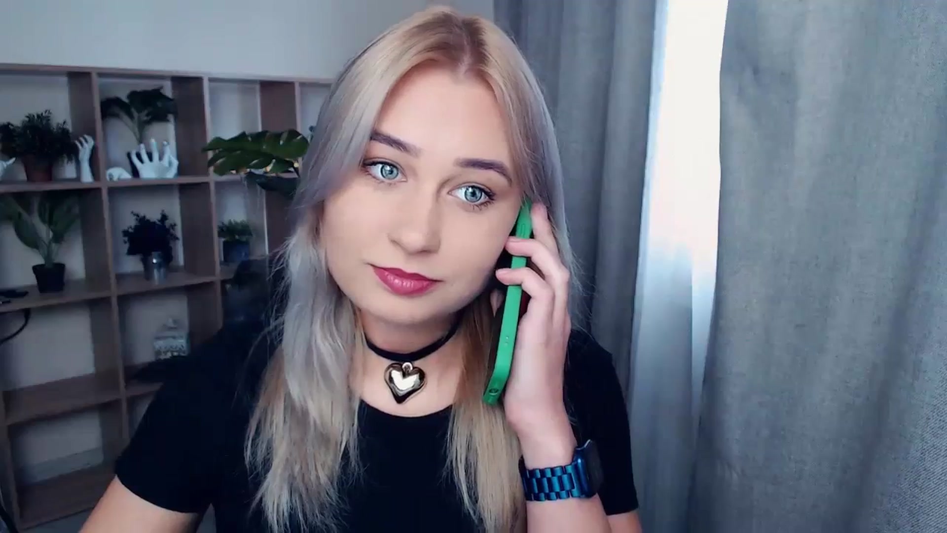 Gallery image thumbnail from Kukla_kolduna's myfreecams stream on, 10/20/2023, 13:14 image 3 of 20
