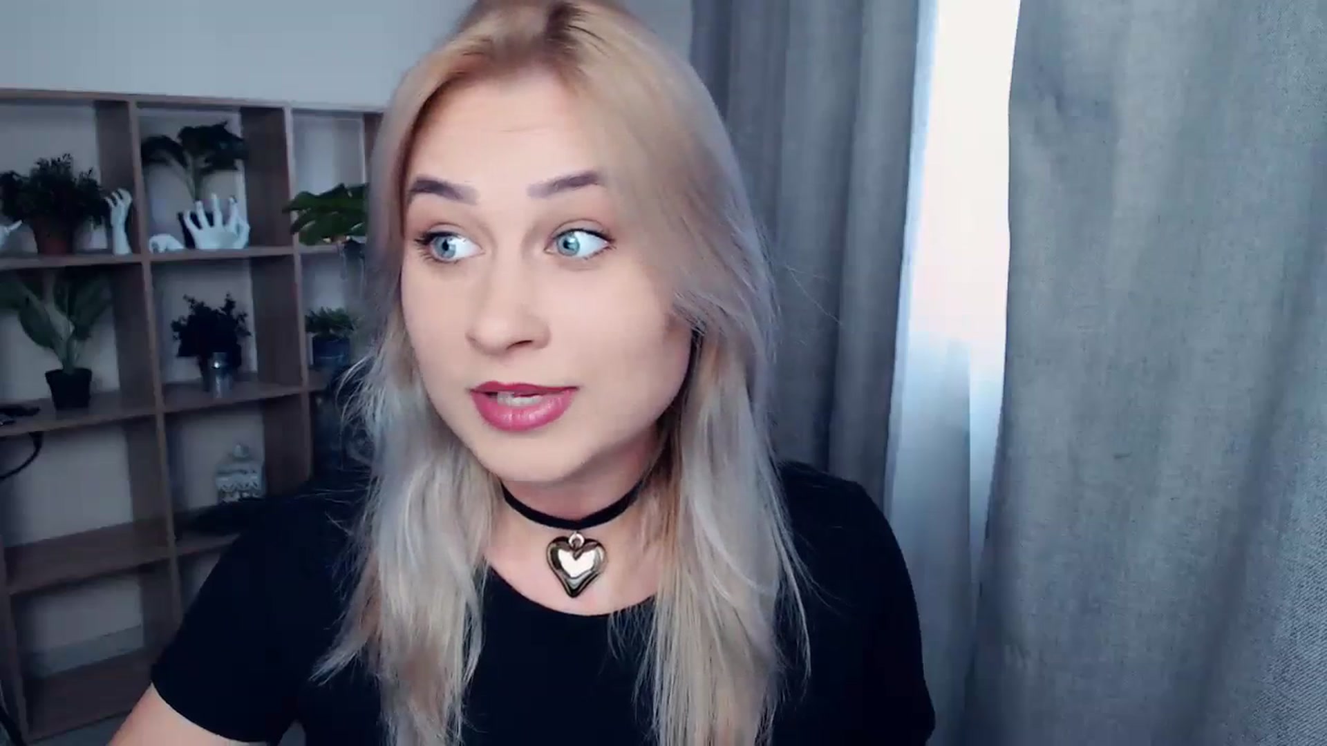 Gallery image thumbnail from Kukla_kolduna's myfreecams stream on, 10/20/2023, 13:14 image 5 of 20