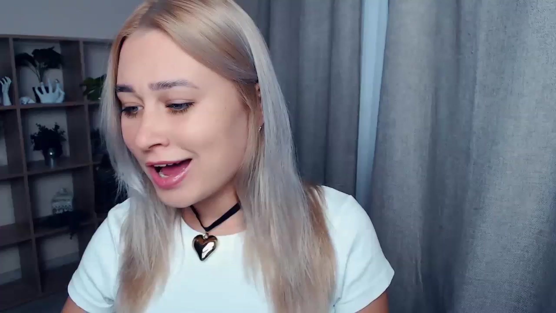 Gallery image thumbnail from Kukla_kolduna's myfreecams stream on, 10/26/2023, 14:15 image 9 of 20