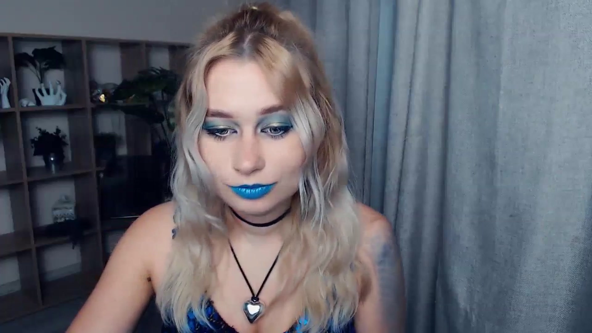 Gallery image thumbnail from Kukla_kolduna's myfreecams stream on, 10/30/2023, 16:00 image 4 of 20