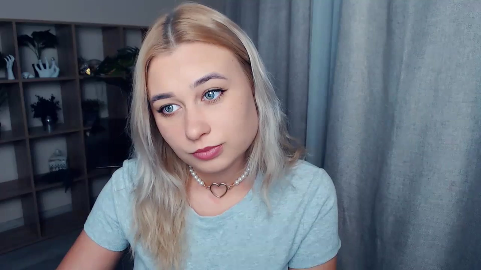 Gallery image thumbnail from Kukla_kolduna's myfreecams stream on, 11/03/2023, 15:08 image 9 of 20