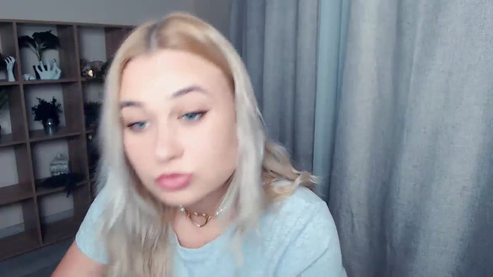 Gallery image thumbnail from Kukla_kolduna's myfreecams stream on, 11/03/2023, 15:08 image 11 of 20