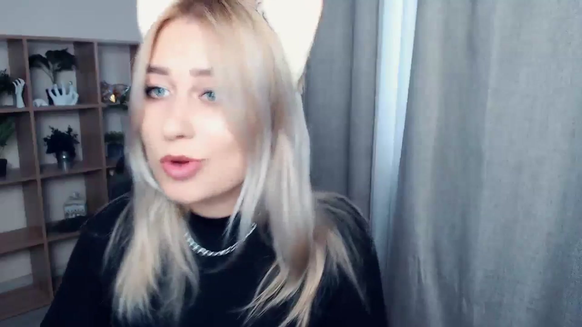 Gallery image thumbnail from Kukla_kolduna's myfreecams stream on, 11/04/2023, 13:01 image 18 of 20