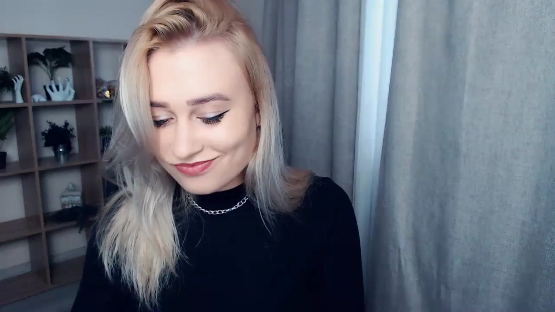 Gallery image thumbnail from Kukla_kolduna's myfreecams stream on, 11/04/2023, 13:01 image 1 of 20