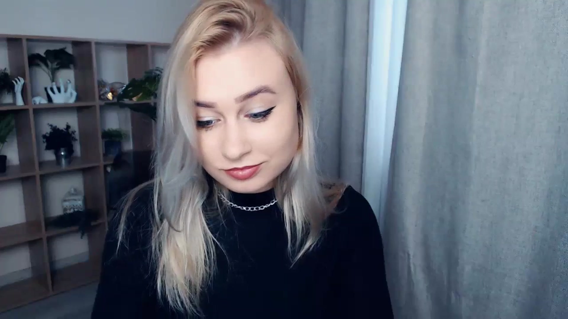 Gallery image thumbnail from Kukla_kolduna's myfreecams stream on, 11/04/2023, 13:01 image 6 of 20