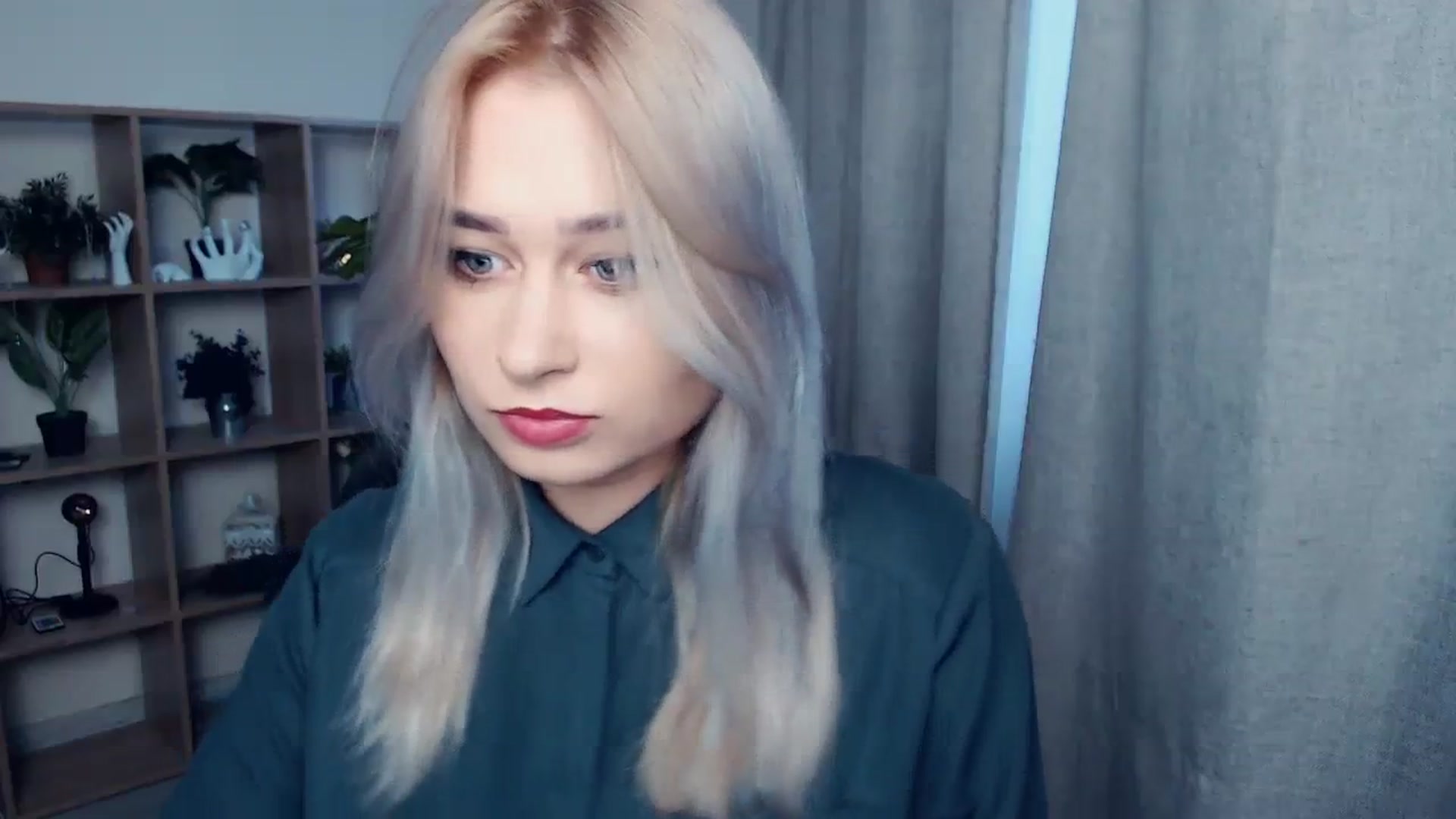 Gallery image thumbnail from Kukla_kolduna's myfreecams stream on, 11/09/2023, 14:11 image 17 of 20