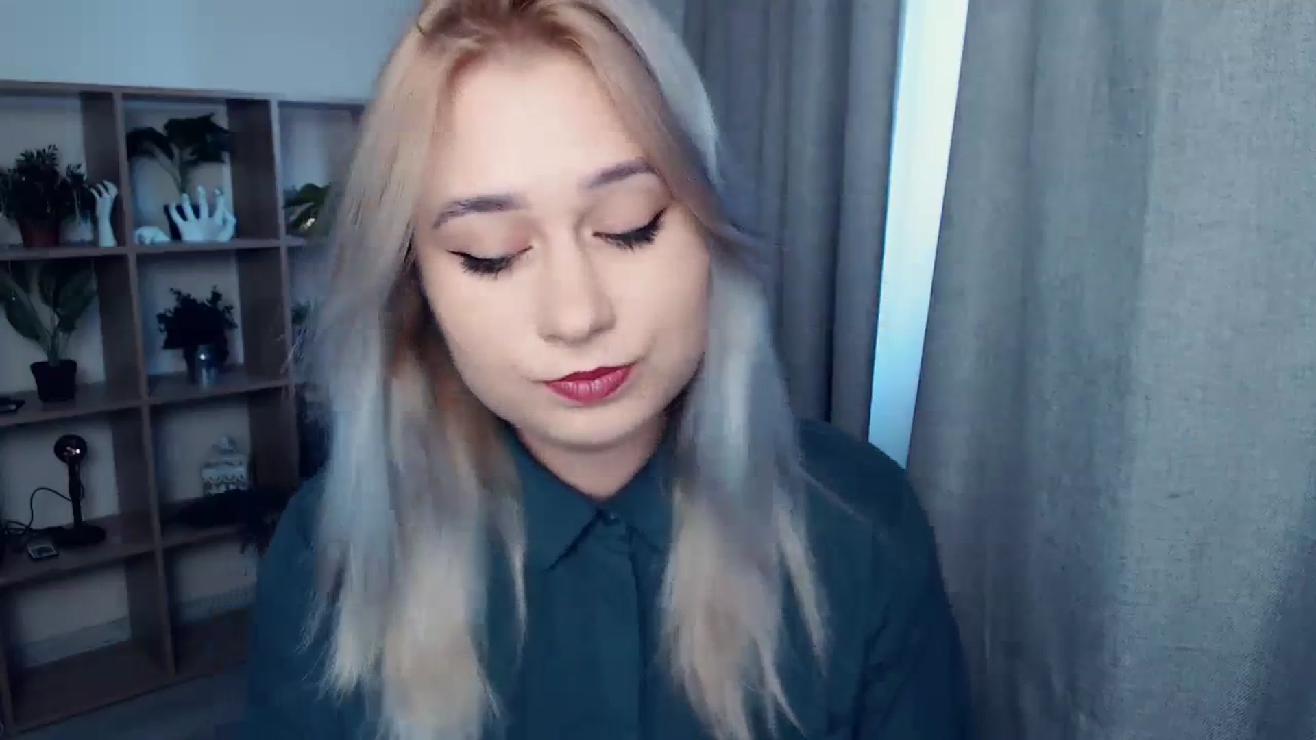 Gallery image thumbnail from Kukla_kolduna's myfreecams stream on, 11/09/2023, 14:11 image 5 of 20
