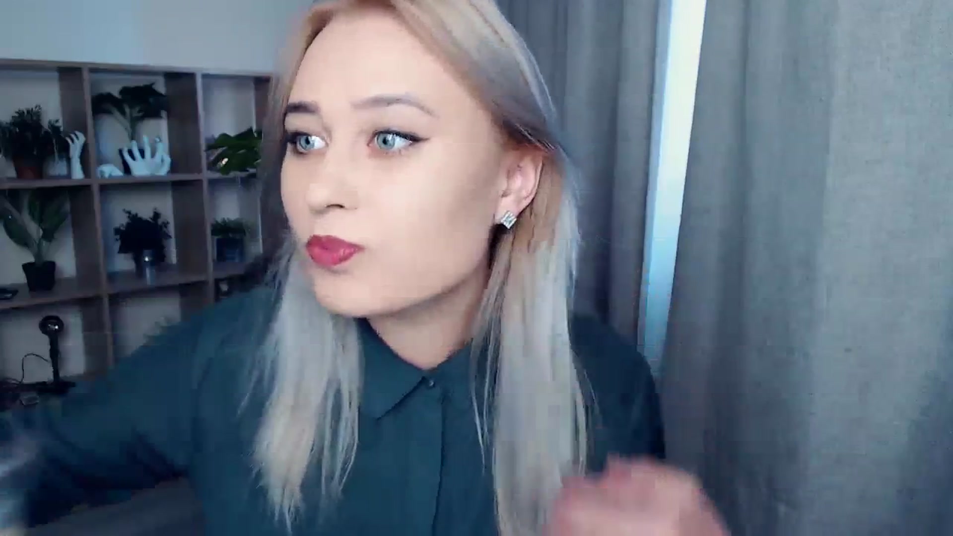 Gallery image thumbnail from Kukla_kolduna's myfreecams stream on, 11/09/2023, 14:11 image 9 of 20