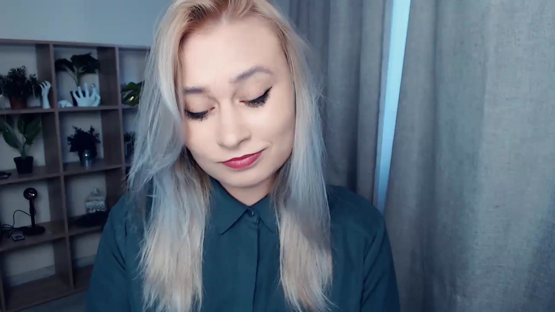 Gallery image thumbnail from Kukla_kolduna's myfreecams stream on, 11/09/2023, 14:11 image 15 of 20