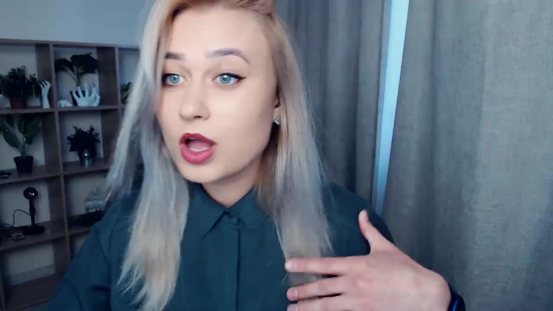 Gallery image thumbnail from Kukla_kolduna's myfreecams stream on, 11/09/2023, 14:11 image 14 of 20