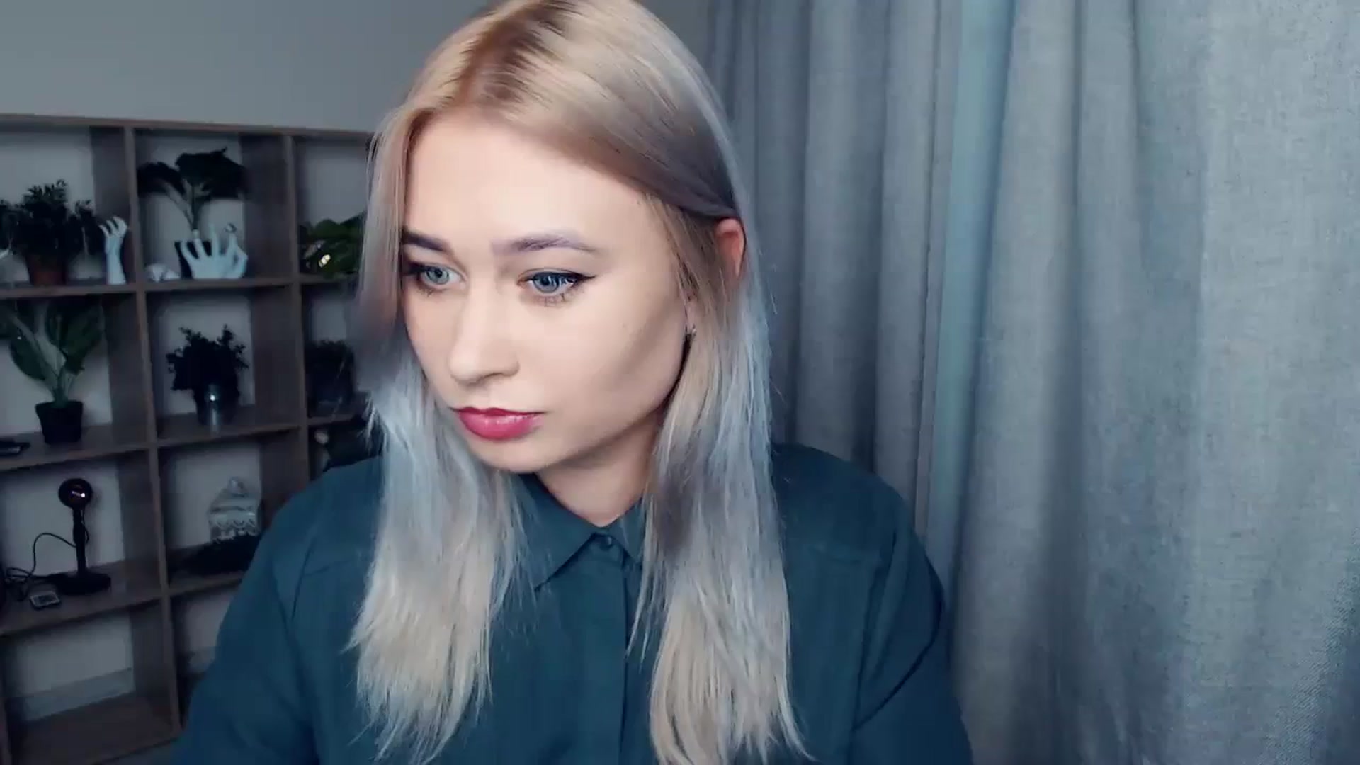 Gallery image thumbnail from Kukla_kolduna's myfreecams stream on, 11/09/2023, 15:57 image 11 of 20