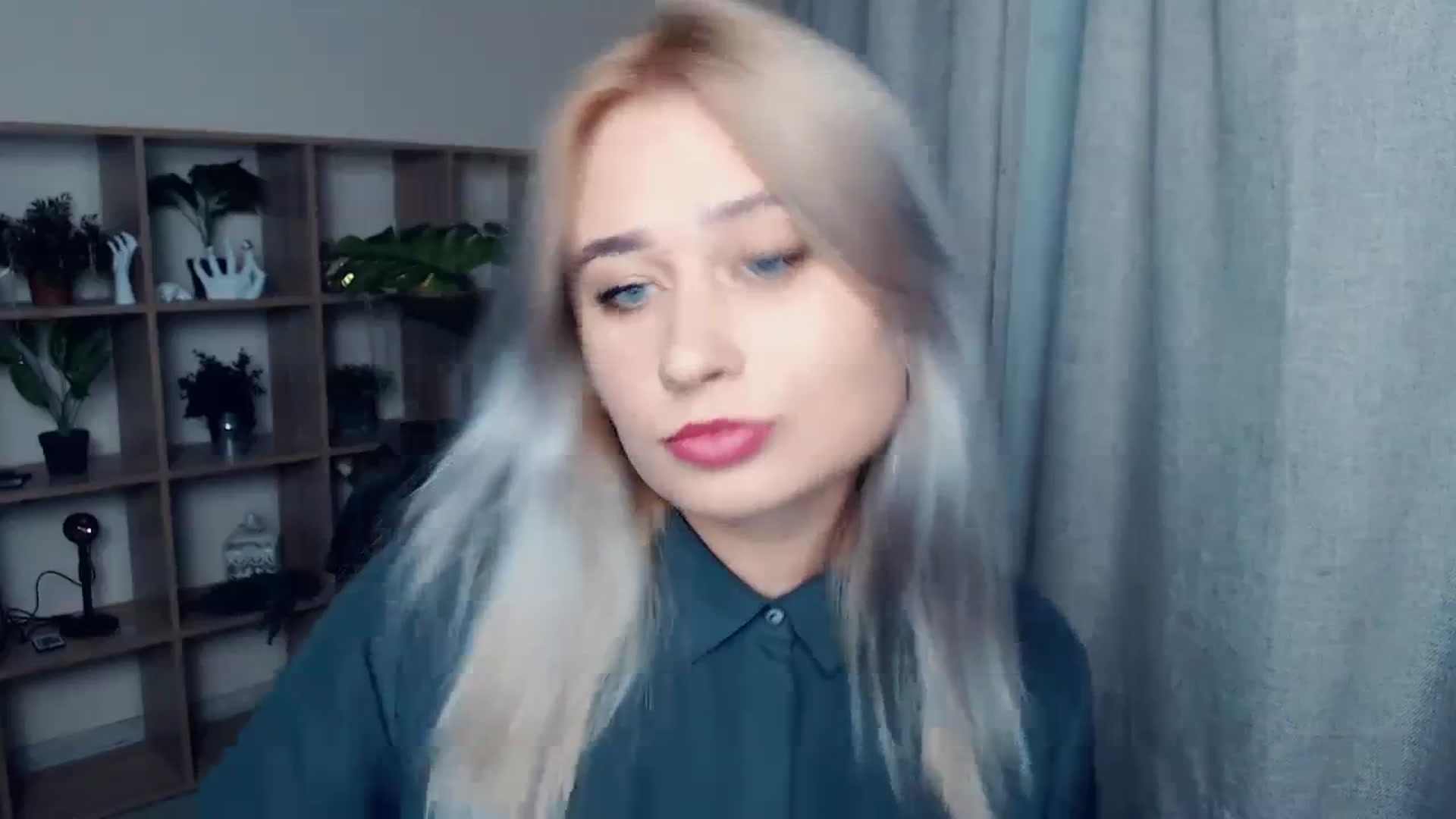 Gallery image thumbnail from Kukla_kolduna's myfreecams stream on, 11/09/2023, 15:57 image 19 of 20