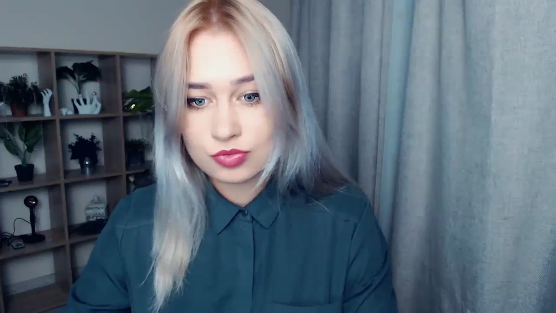Gallery image thumbnail from Kukla_kolduna's myfreecams stream on, 11/09/2023, 15:57 image 4 of 20