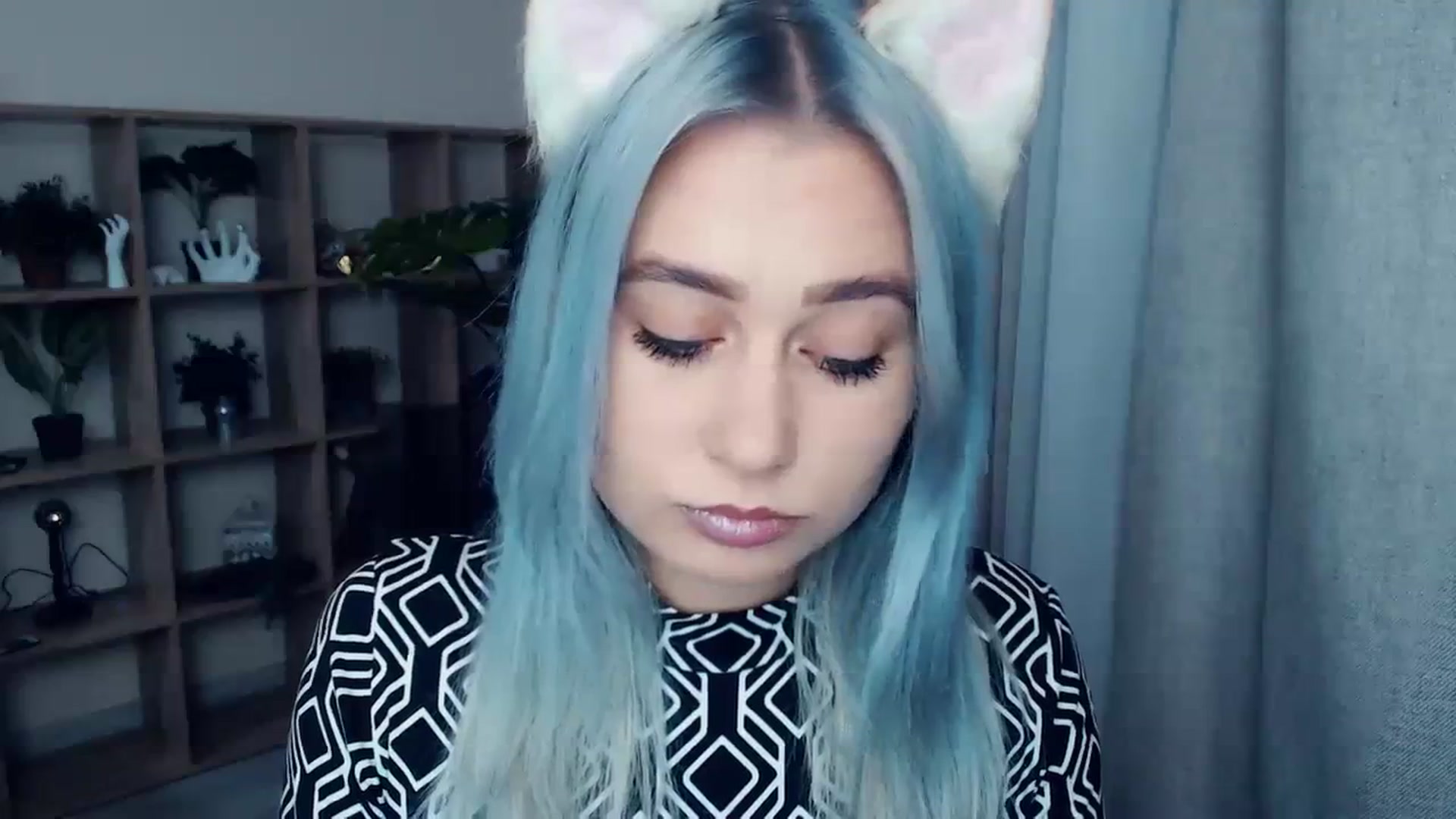 Gallery image thumbnail from Kukla_kolduna's myfreecams stream on, 11/10/2023, 18:04 image 5 of 20