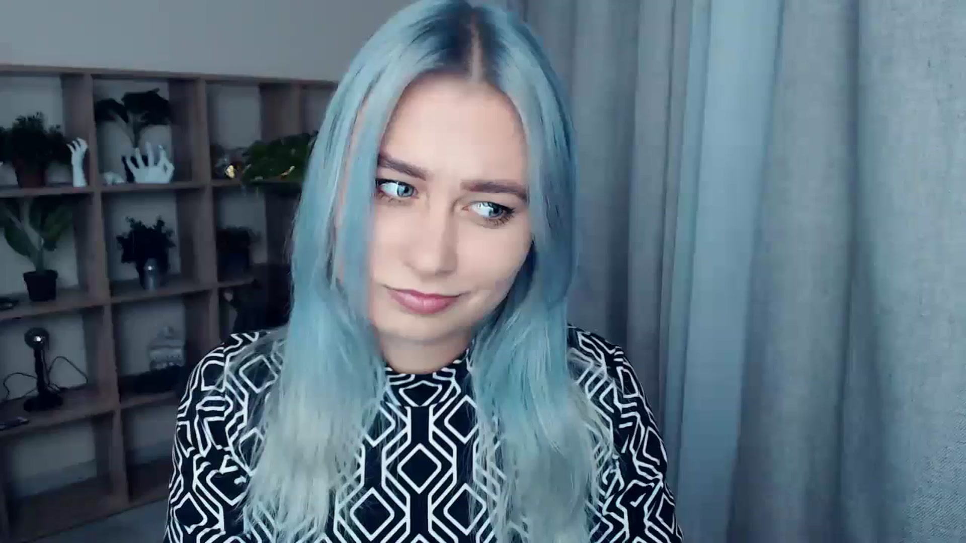 Gallery image thumbnail from Kukla_kolduna's myfreecams stream on, 11/10/2023, 18:04 image 19 of 20