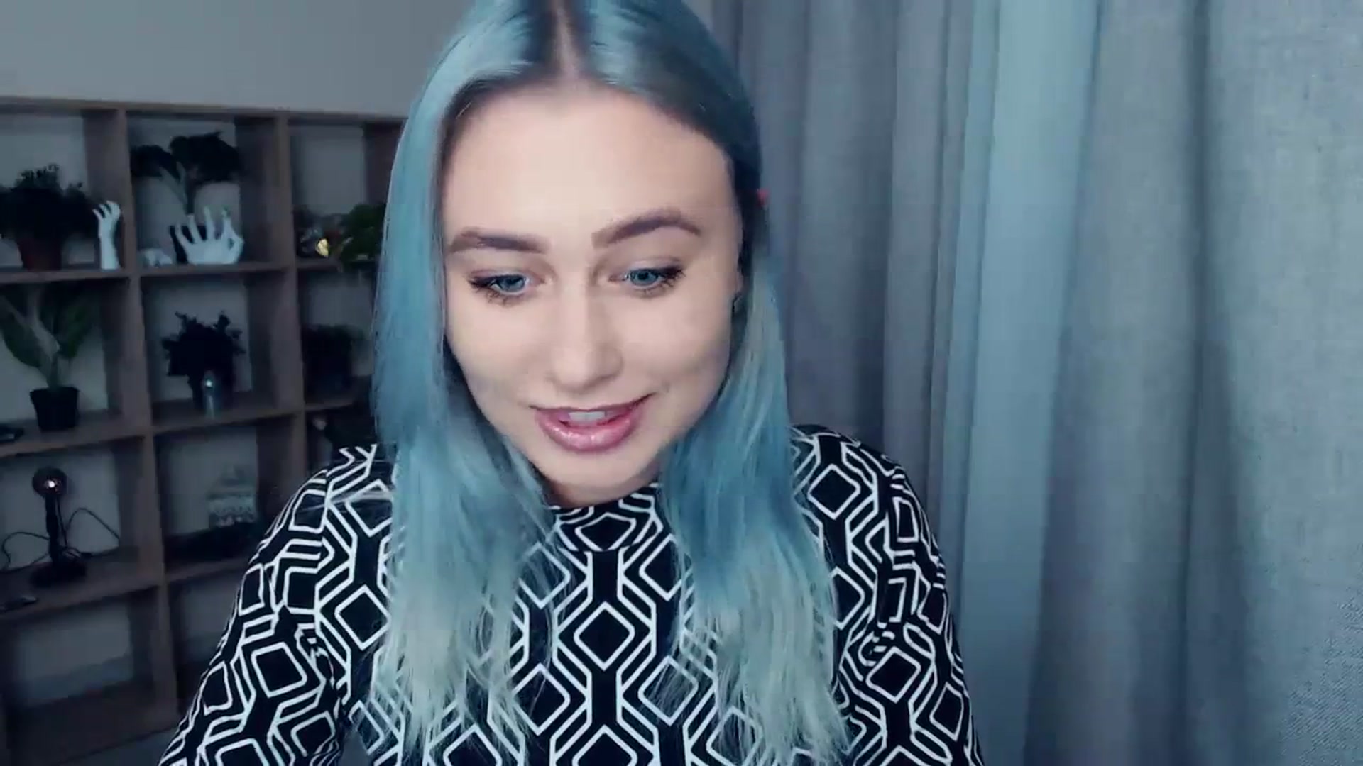 Gallery image thumbnail from Kukla_kolduna's myfreecams stream on, 11/10/2023, 18:04 image 8 of 20