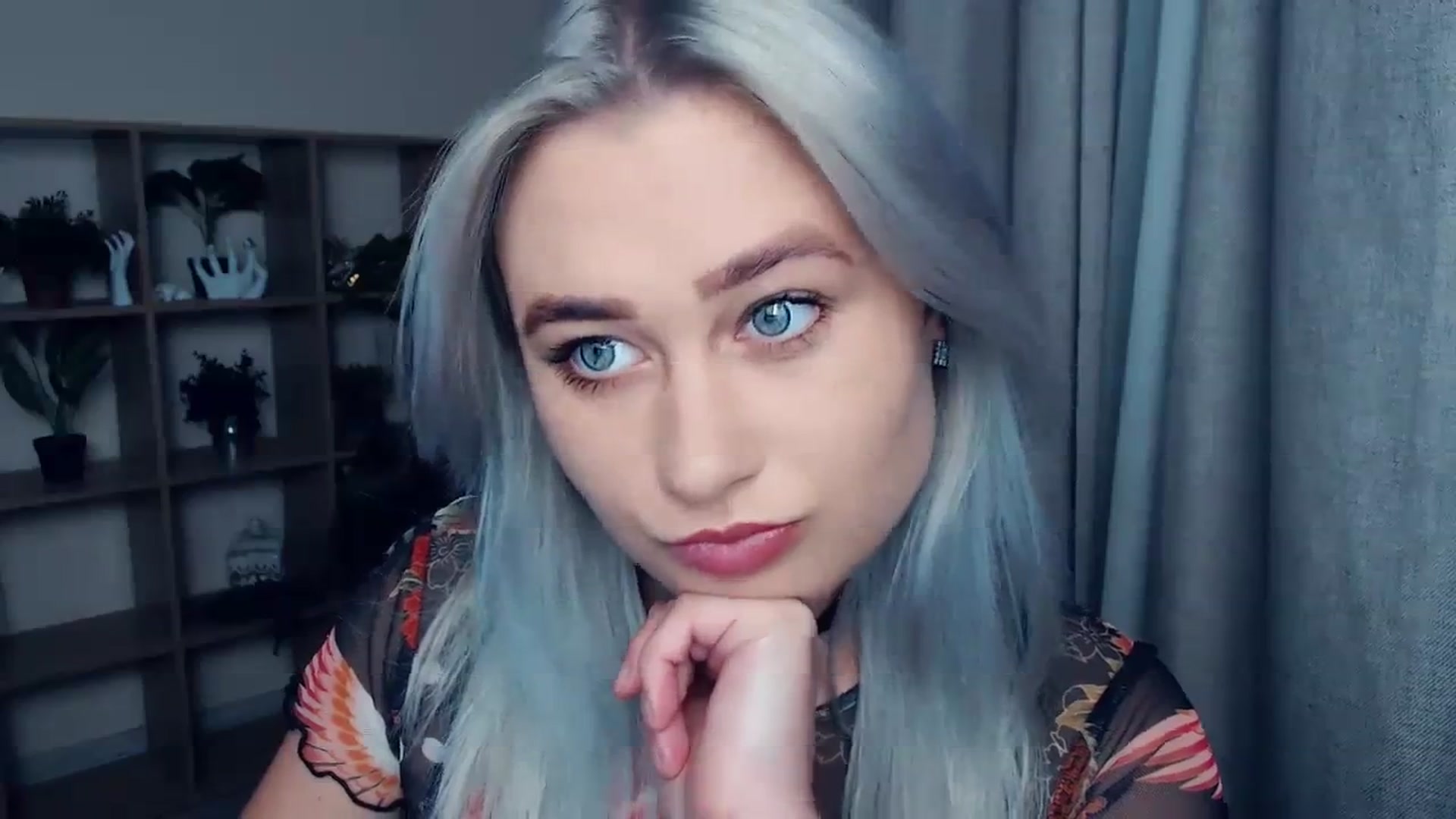 Gallery image thumbnail from Kukla_kolduna's myfreecams stream on, 11/18/2023, 15:28 image 8 of 20