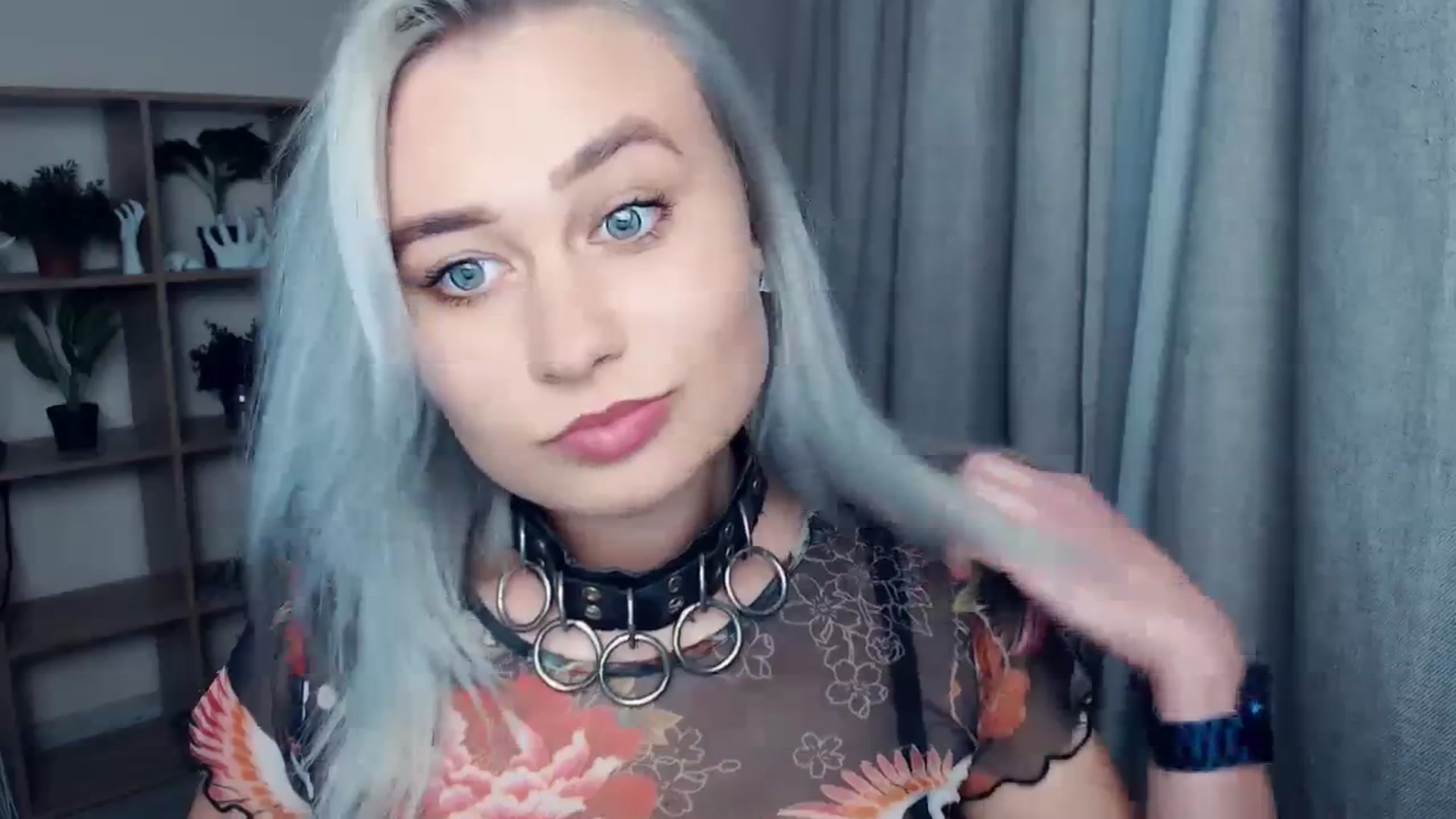 Gallery image thumbnail from Kukla_kolduna's myfreecams stream on, 11/18/2023, 16:13 image 16 of 20