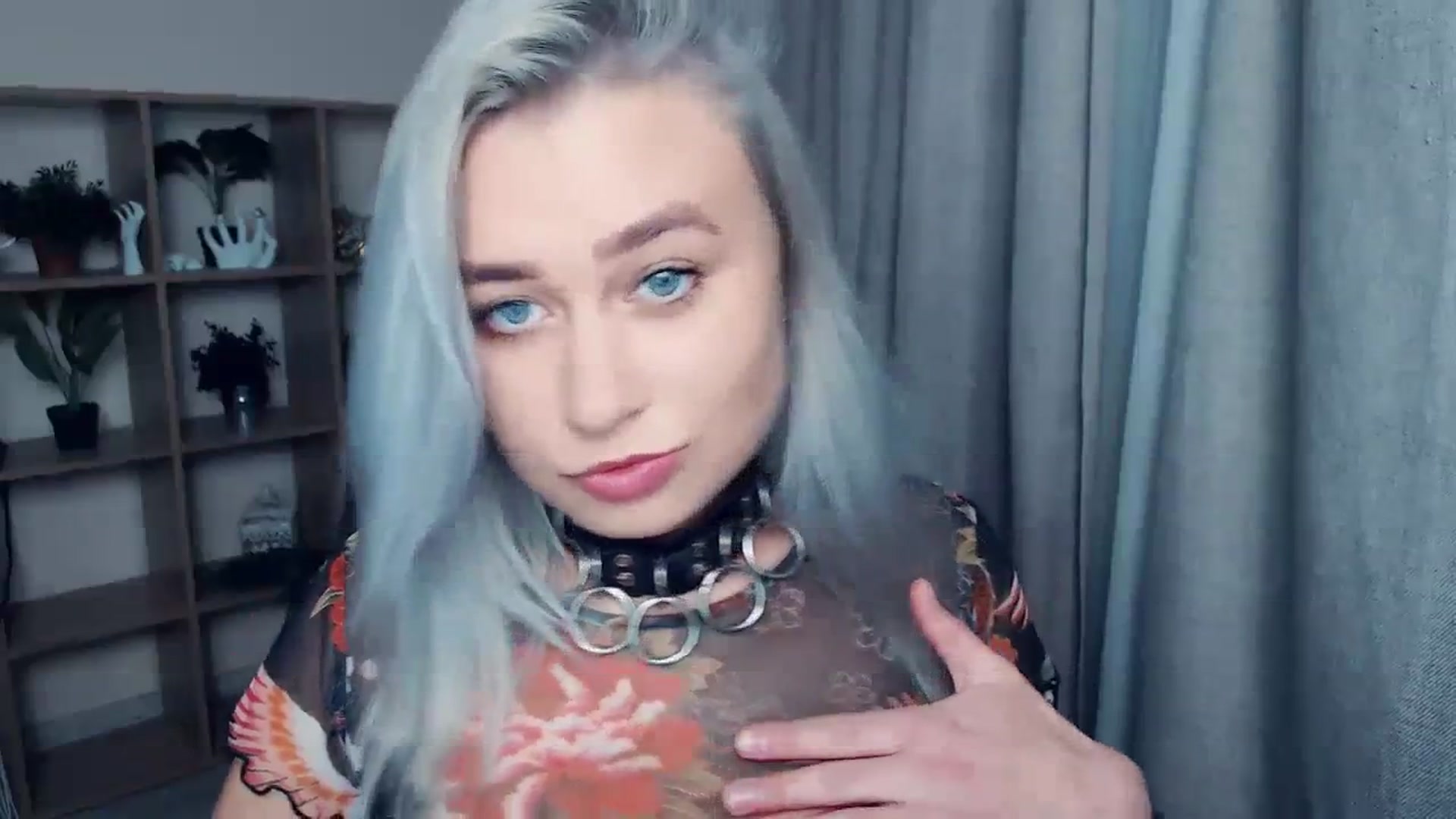 Gallery image thumbnail from Kukla_kolduna's myfreecams stream on, 11/18/2023, 16:13 image 15 of 20