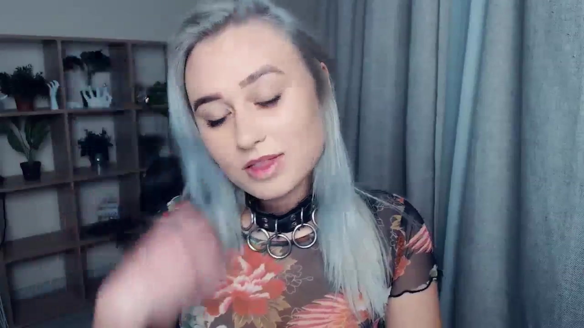 Gallery image thumbnail from Kukla_kolduna's myfreecams stream on, 11/18/2023, 16:13 image 19 of 20