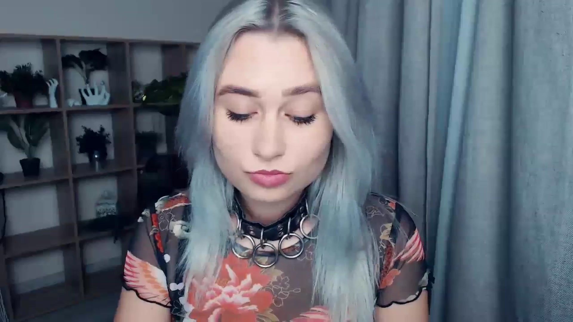 Gallery image thumbnail from Kukla_kolduna's myfreecams stream on, 11/18/2023, 16:13 image 17 of 20