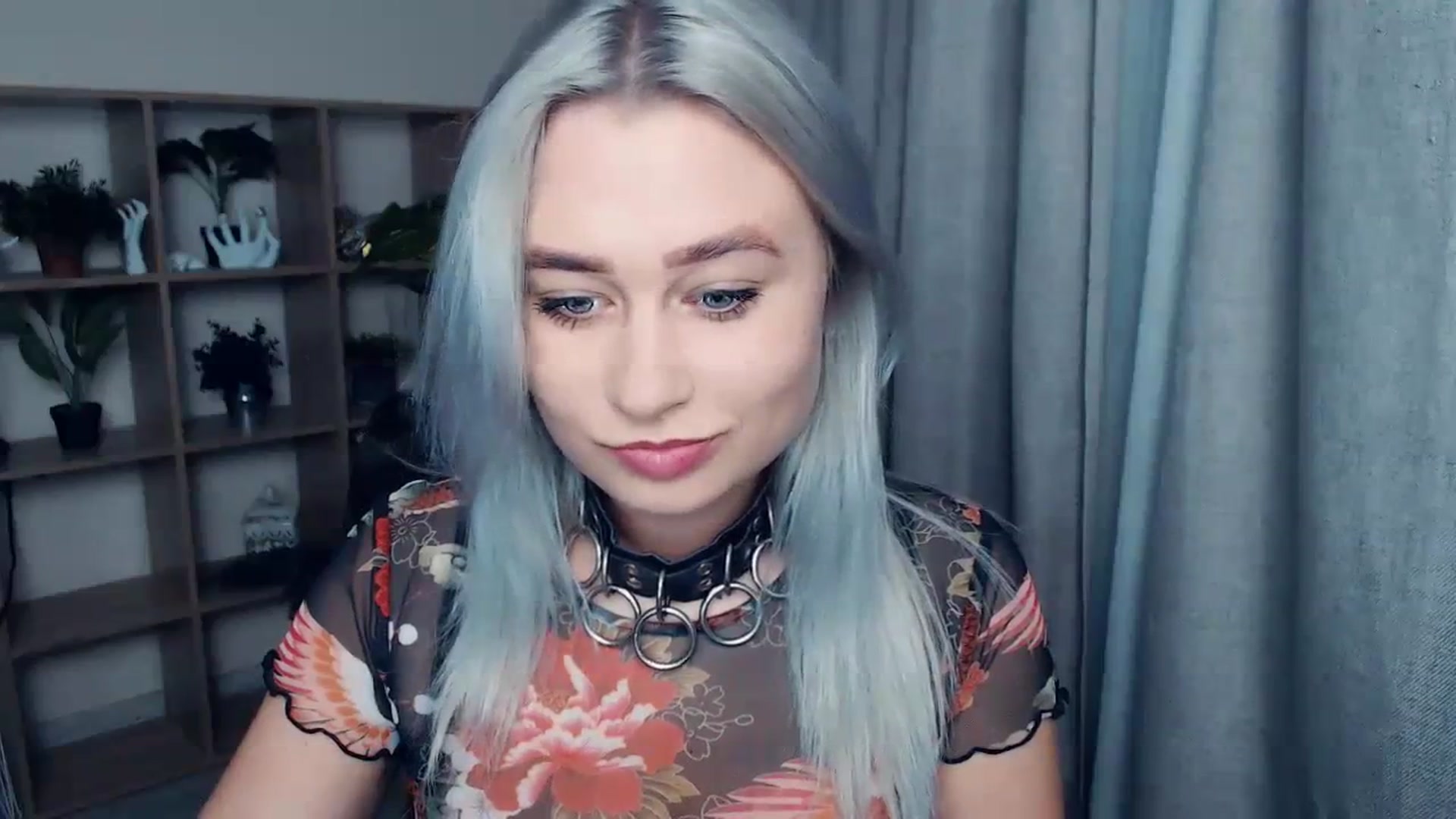 Gallery image thumbnail from Kukla_kolduna's myfreecams stream on, 11/18/2023, 16:13 image 18 of 20