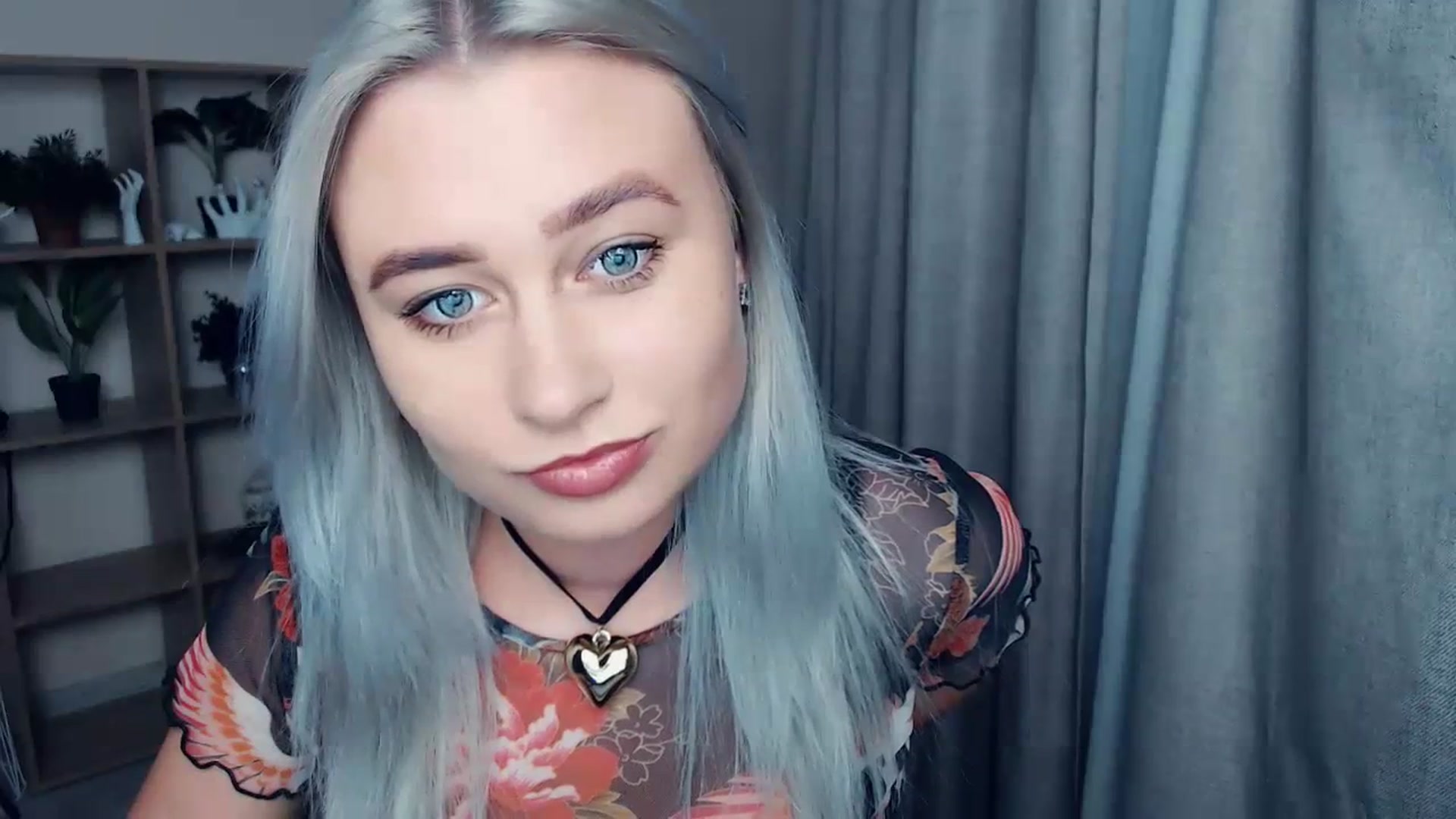 Gallery image thumbnail from Kukla_kolduna's myfreecams stream on, 11/18/2023, 17:25 image 4 of 20