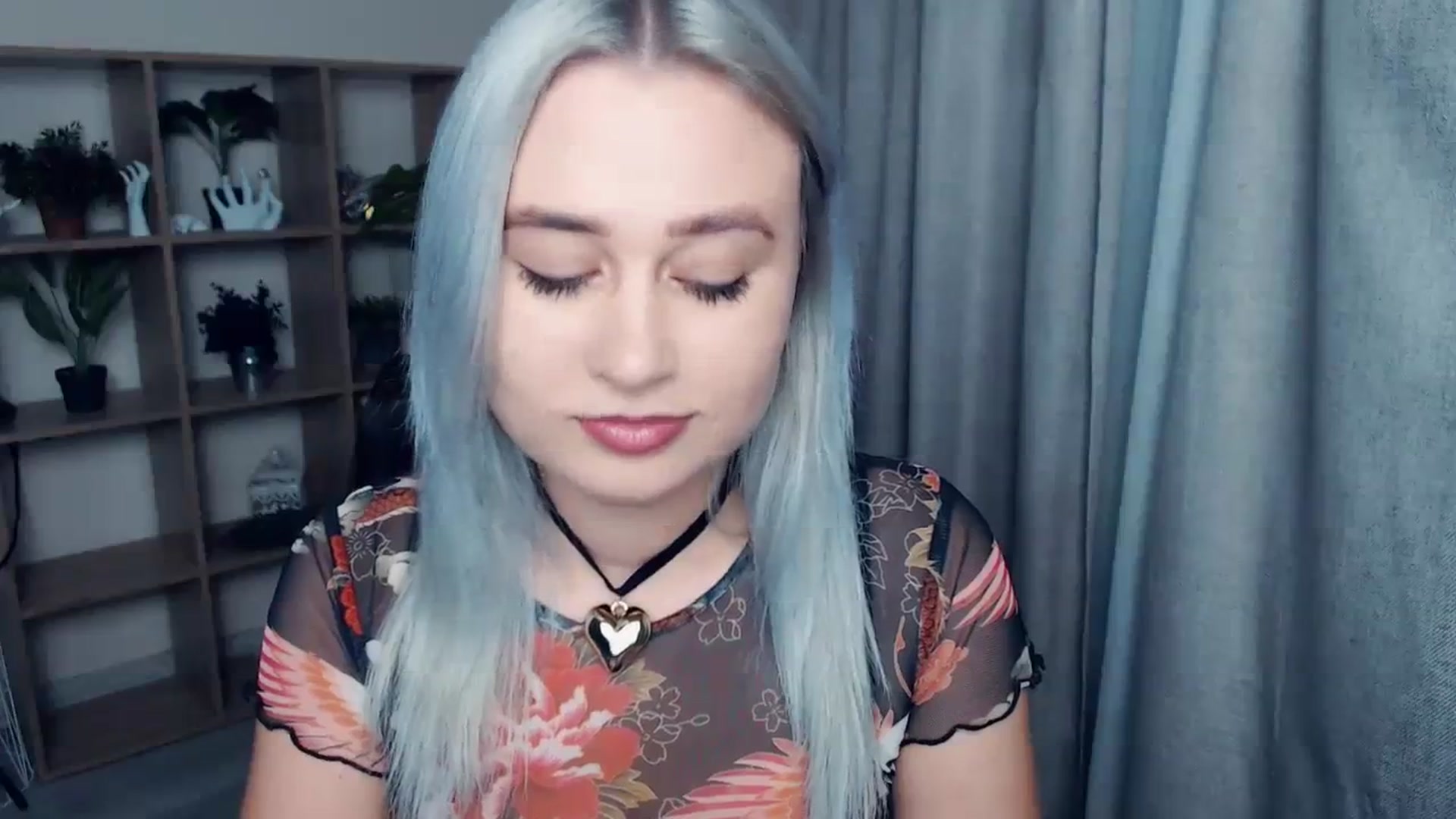 Gallery image thumbnail from Kukla_kolduna's myfreecams stream on, 11/18/2023, 17:25 image 18 of 20