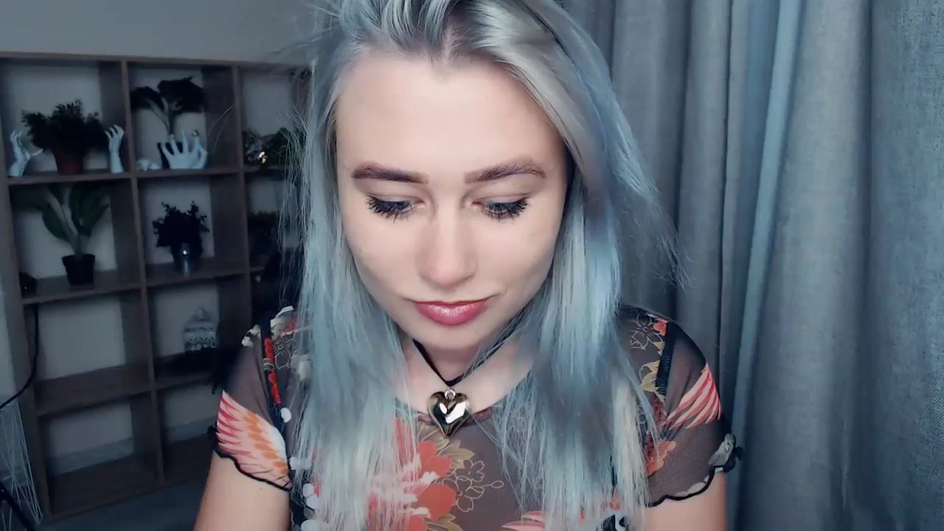 Gallery image thumbnail from Kukla_kolduna's myfreecams stream on, 11/18/2023, 19:10 image 10 of 20