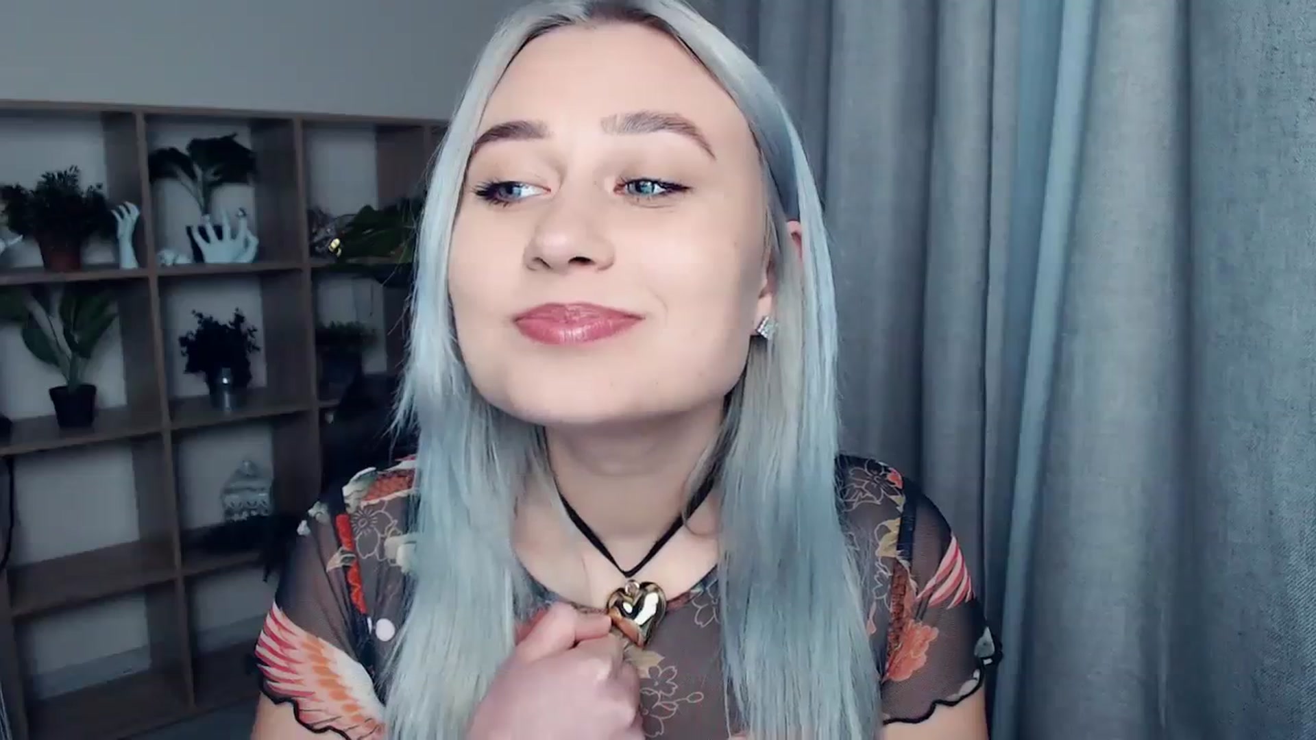 Gallery image thumbnail from Kukla_kolduna's myfreecams stream on, 11/18/2023, 19:10 image 2 of 20