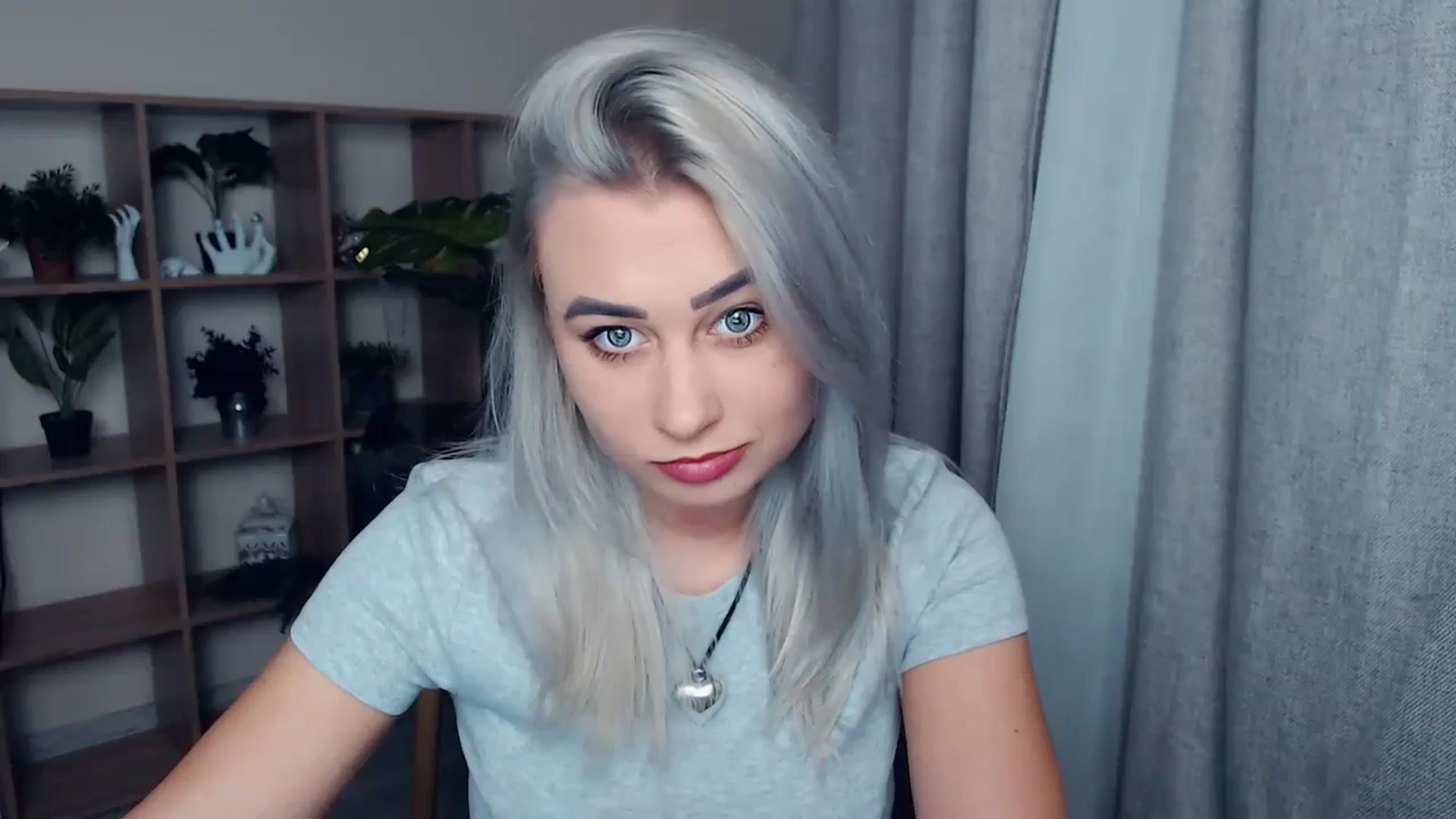 Gallery image thumbnail from Kukla_kolduna's myfreecams stream on, 11/19/2023, 15:45 image 7 of 20