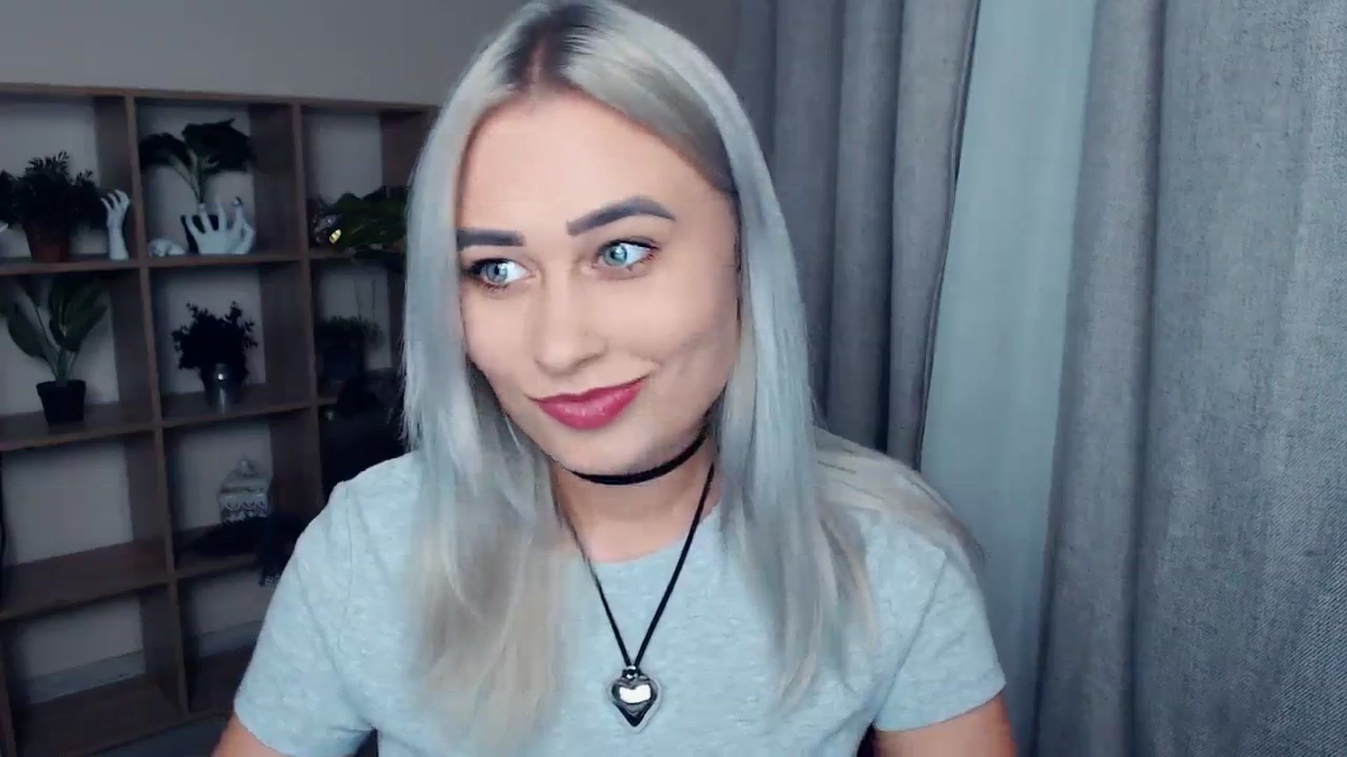 Gallery image thumbnail from Kukla_kolduna's myfreecams stream on, 11/19/2023, 15:45 image 3 of 20