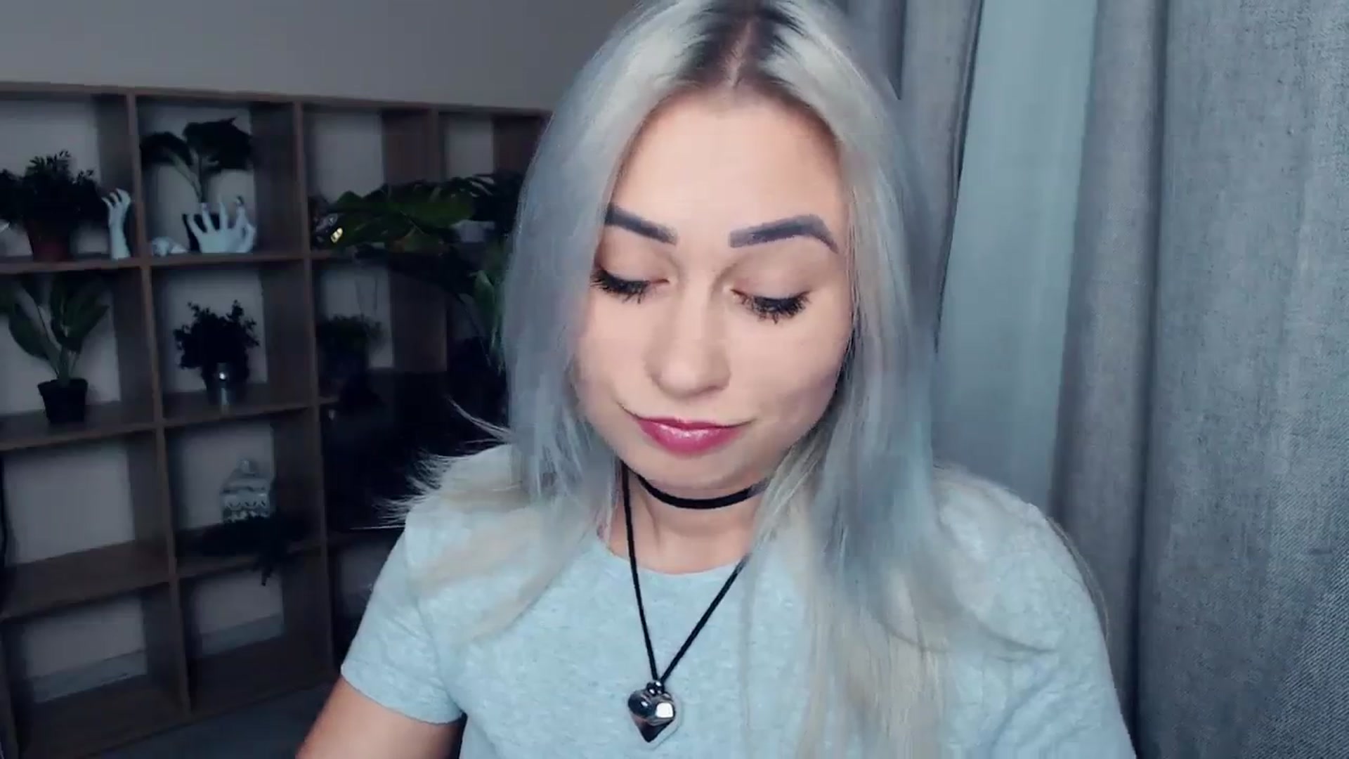 Gallery image thumbnail from Kukla_kolduna's myfreecams stream on, 11/19/2023, 15:45 image 17 of 20