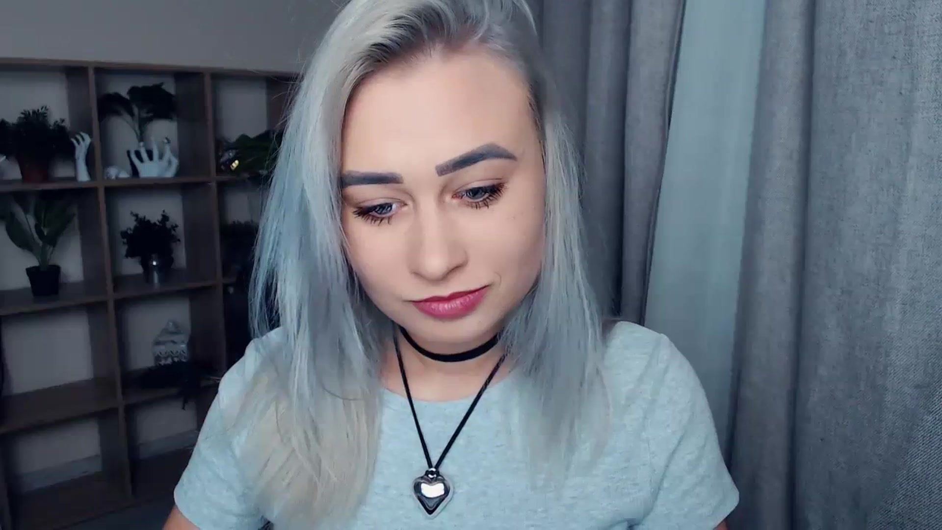 Gallery image thumbnail from Kukla_kolduna's myfreecams stream on, 11/19/2023, 15:45 image 11 of 20