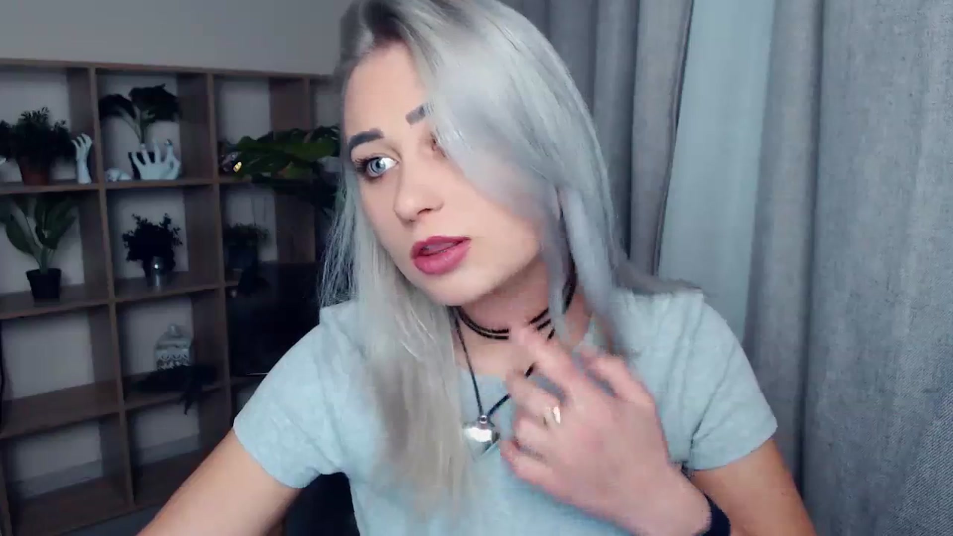 Gallery image thumbnail from Kukla_kolduna's myfreecams stream on, 11/19/2023, 15:45 image 8 of 20