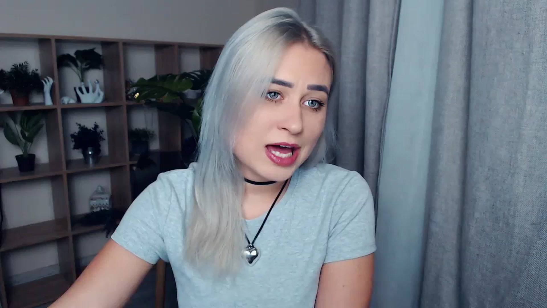 Gallery image thumbnail from Kukla_kolduna's myfreecams stream on, 11/19/2023, 15:45 image 18 of 20