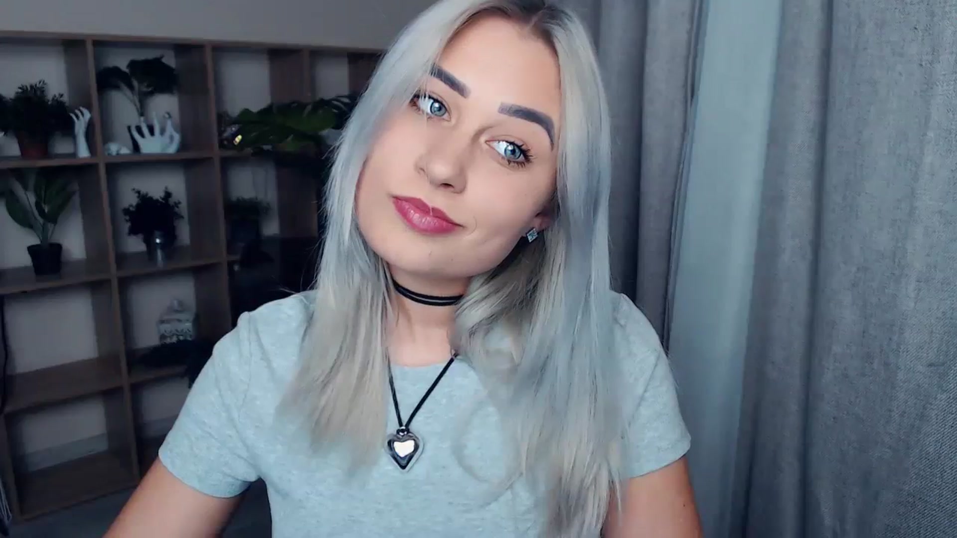 Gallery image thumbnail from Kukla_kolduna's myfreecams stream on, 11/19/2023, 16:22 image 3 of 20
