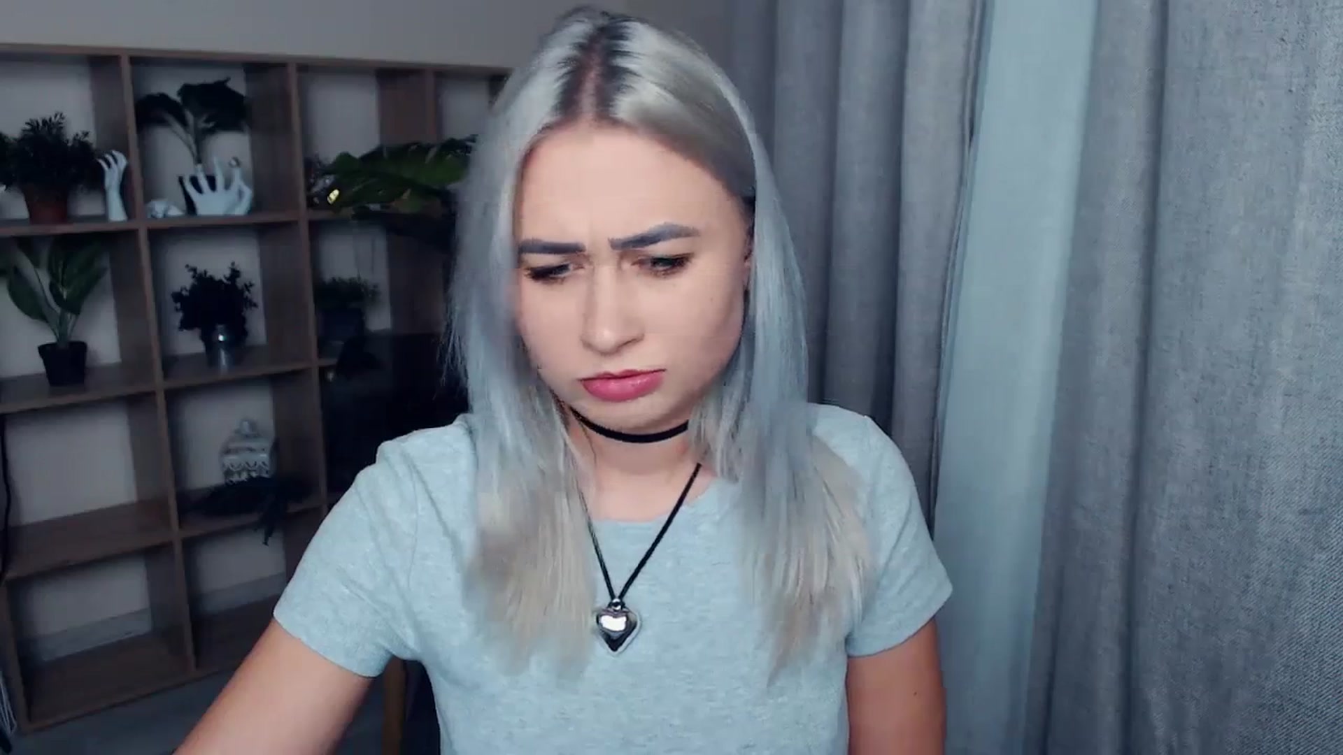 Gallery image thumbnail from Kukla_kolduna's myfreecams stream on, 11/19/2023, 16:22 image 9 of 20