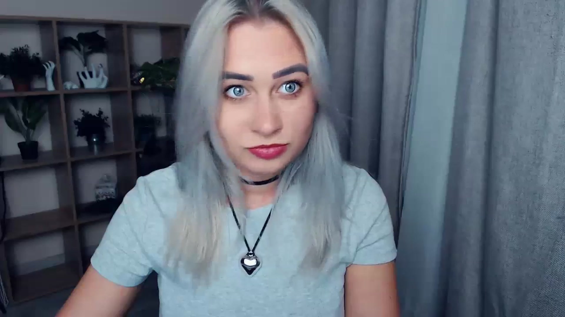 Gallery image thumbnail from Kukla_kolduna's myfreecams stream on, 11/19/2023, 18:47 image 13 of 20