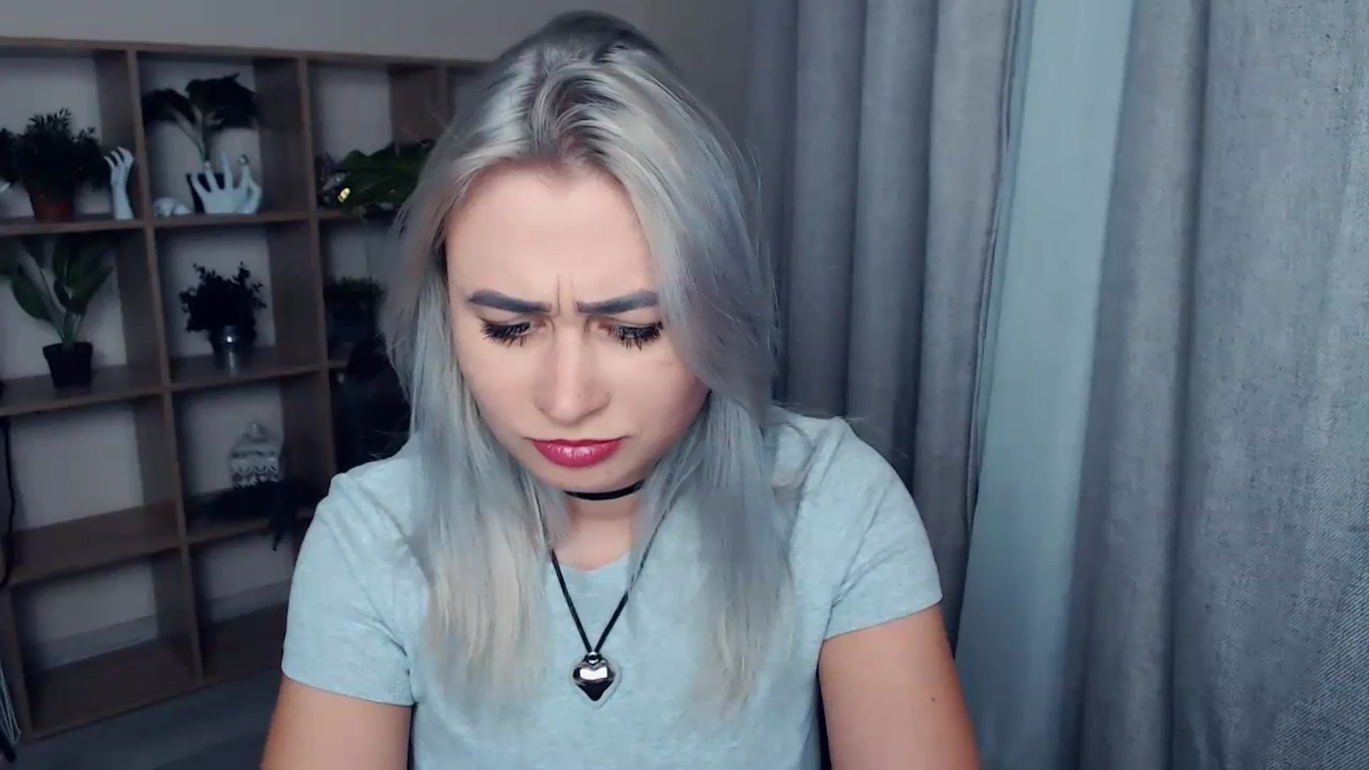 Gallery image thumbnail from Kukla_kolduna's myfreecams stream on, 11/19/2023, 18:47 image 4 of 20