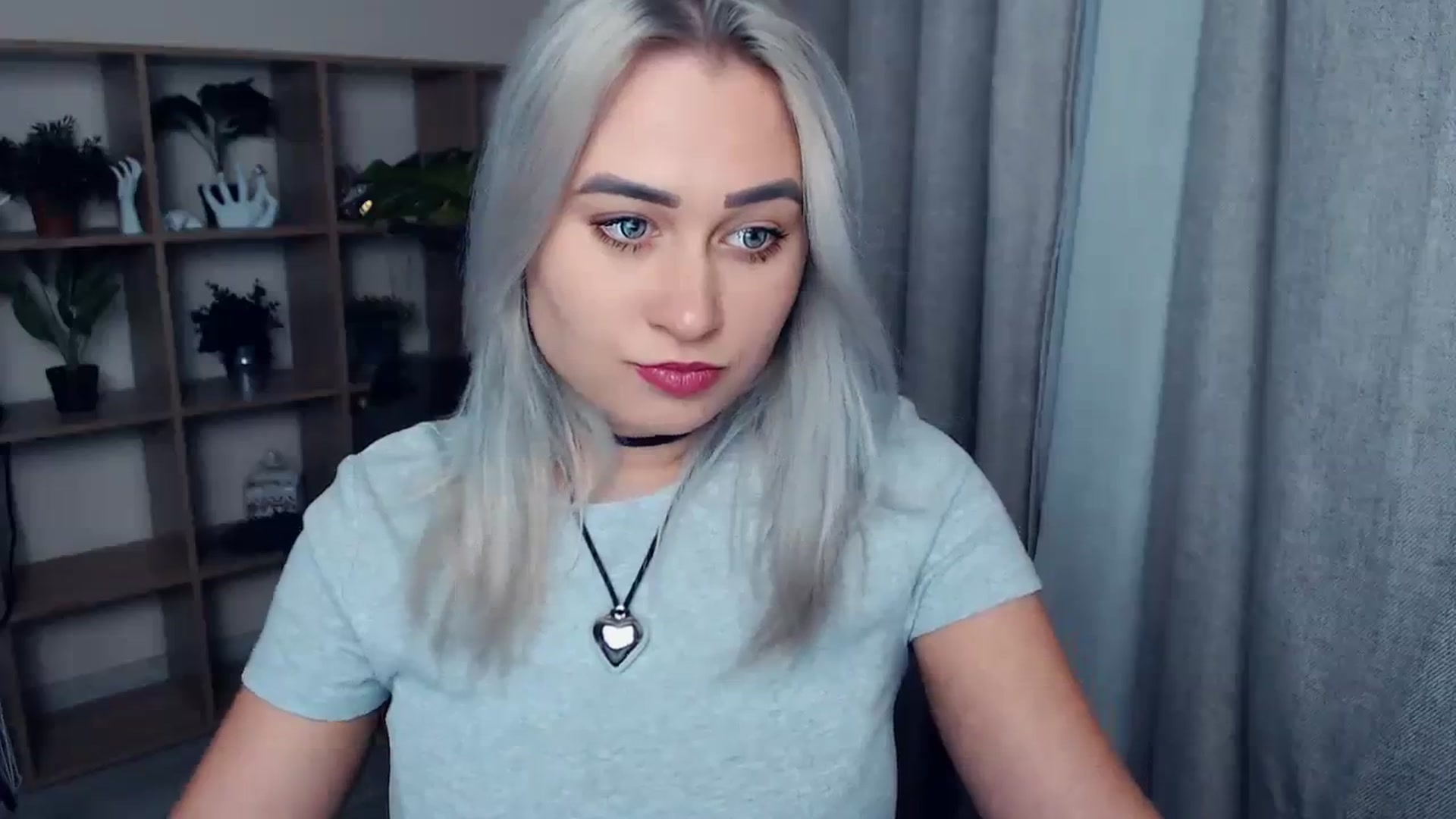 Gallery image thumbnail from Kukla_kolduna's myfreecams stream on, 11/19/2023, 18:47 image 5 of 20