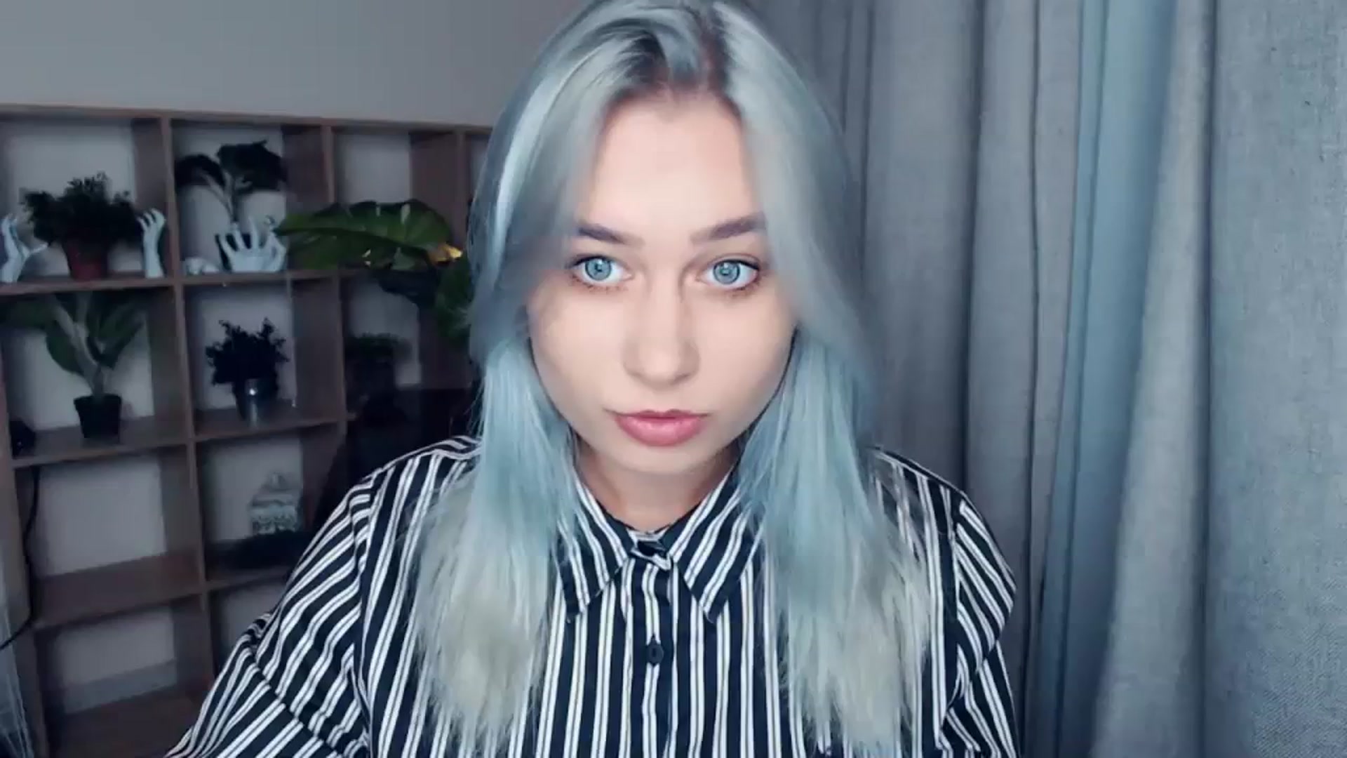 Gallery image thumbnail from Kukla_kolduna's myfreecams stream on, 11/23/2023, 14:40 image 14 of 20