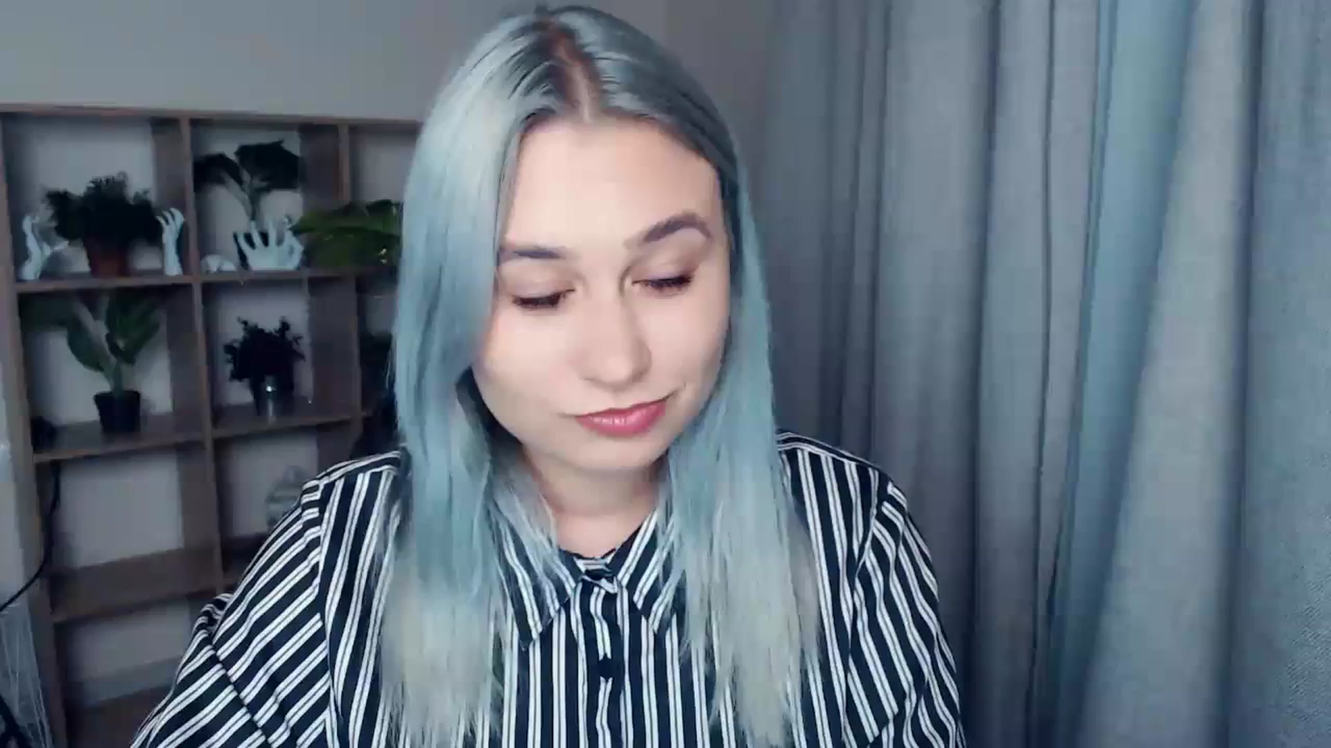 Gallery image thumbnail from Kukla_kolduna's myfreecams stream on, 11/23/2023, 18:59 image 15 of 20