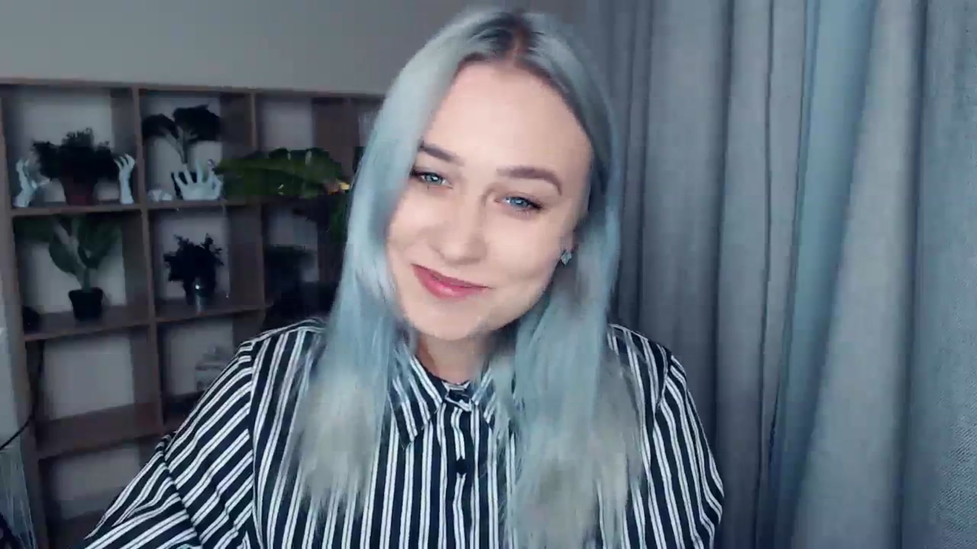 Gallery image thumbnail from Kukla_kolduna's myfreecams stream on, 11/23/2023, 18:59 image 8 of 20
