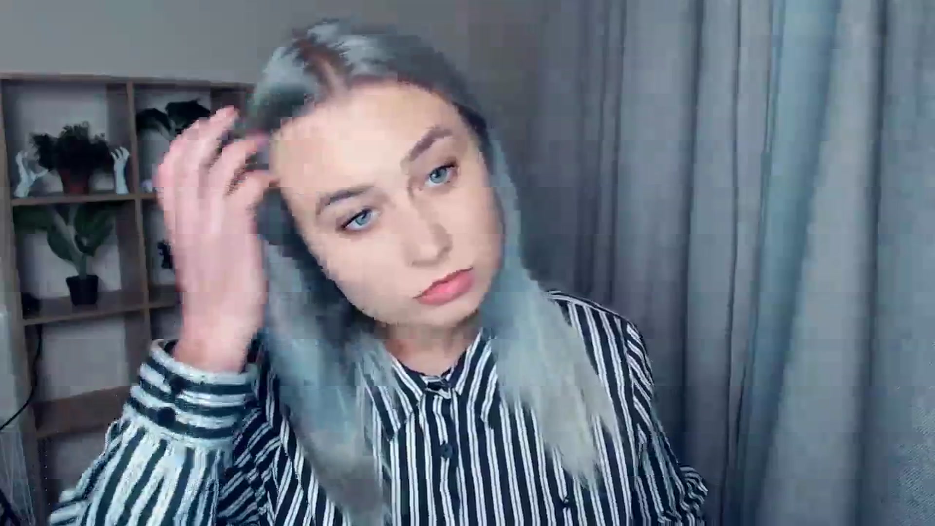 Gallery image thumbnail from Kukla_kolduna's myfreecams stream on, 11/23/2023, 18:59 image 14 of 20