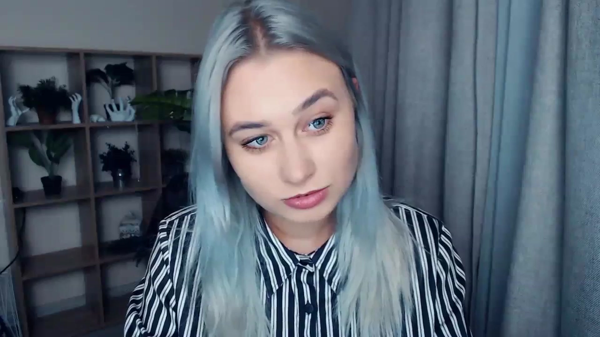 Gallery image thumbnail from Kukla_kolduna's myfreecams stream on, 11/23/2023, 18:59 image 3 of 20