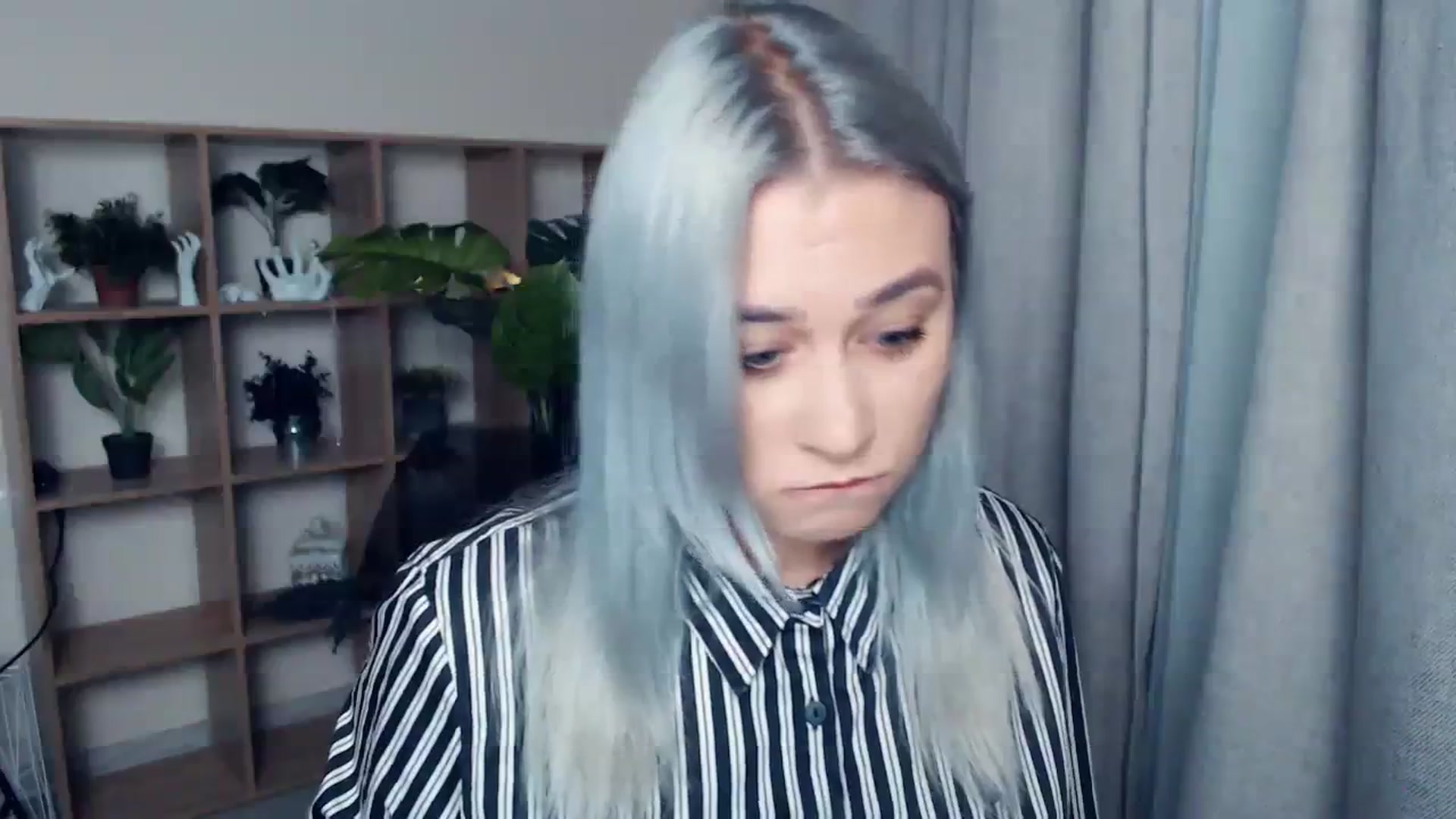 Gallery image thumbnail from Kukla_kolduna's myfreecams stream on, 11/23/2023, 18:59 image 6 of 20