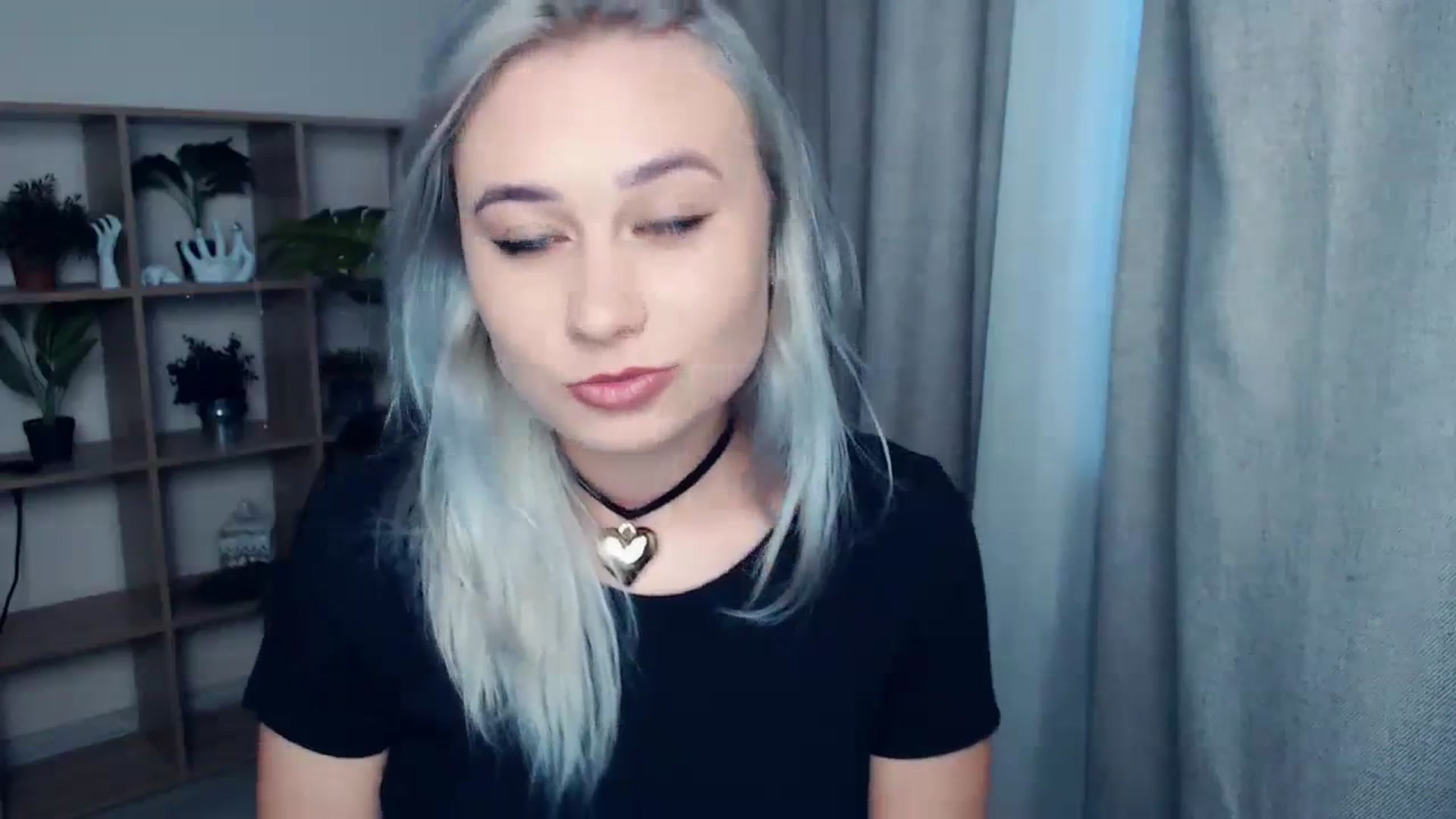 Gallery image thumbnail from Kukla_kolduna's myfreecams stream on, 11/26/2023, 13:50 image 3 of 20